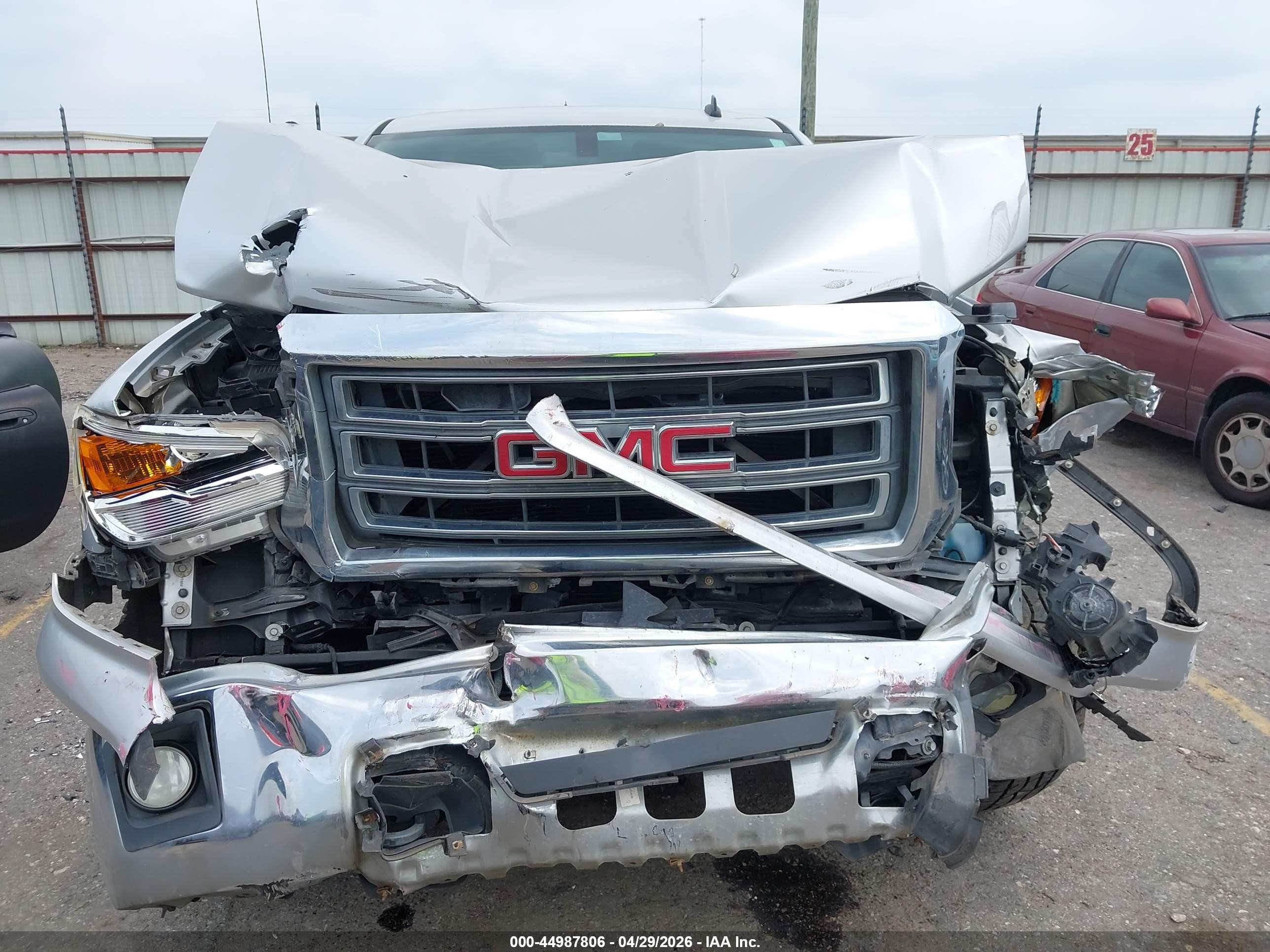 2014 Gmc Sierra 1500 Sle Silver vin: 3GTP1UEC8EG299021