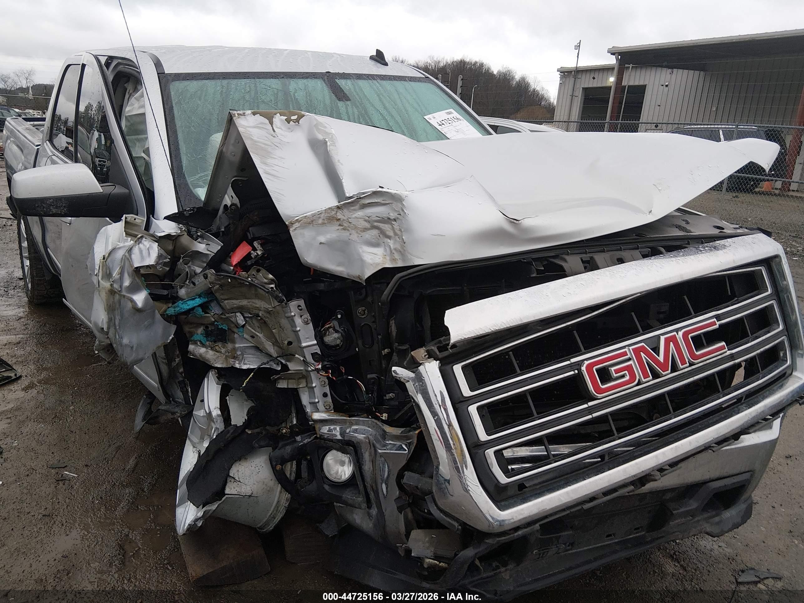 2014 Gmc Sierra 1500 Sle Silver vin: 3GTP1UEH5EG224188