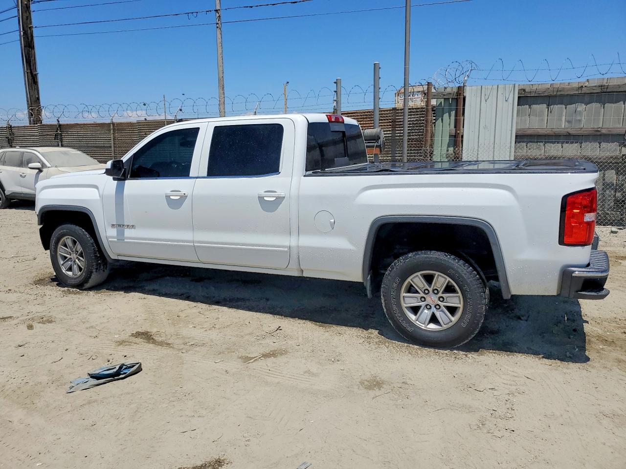 2014 Gmc Sierra C1500 Sle White vin: 3GTP1UEHXEG179748