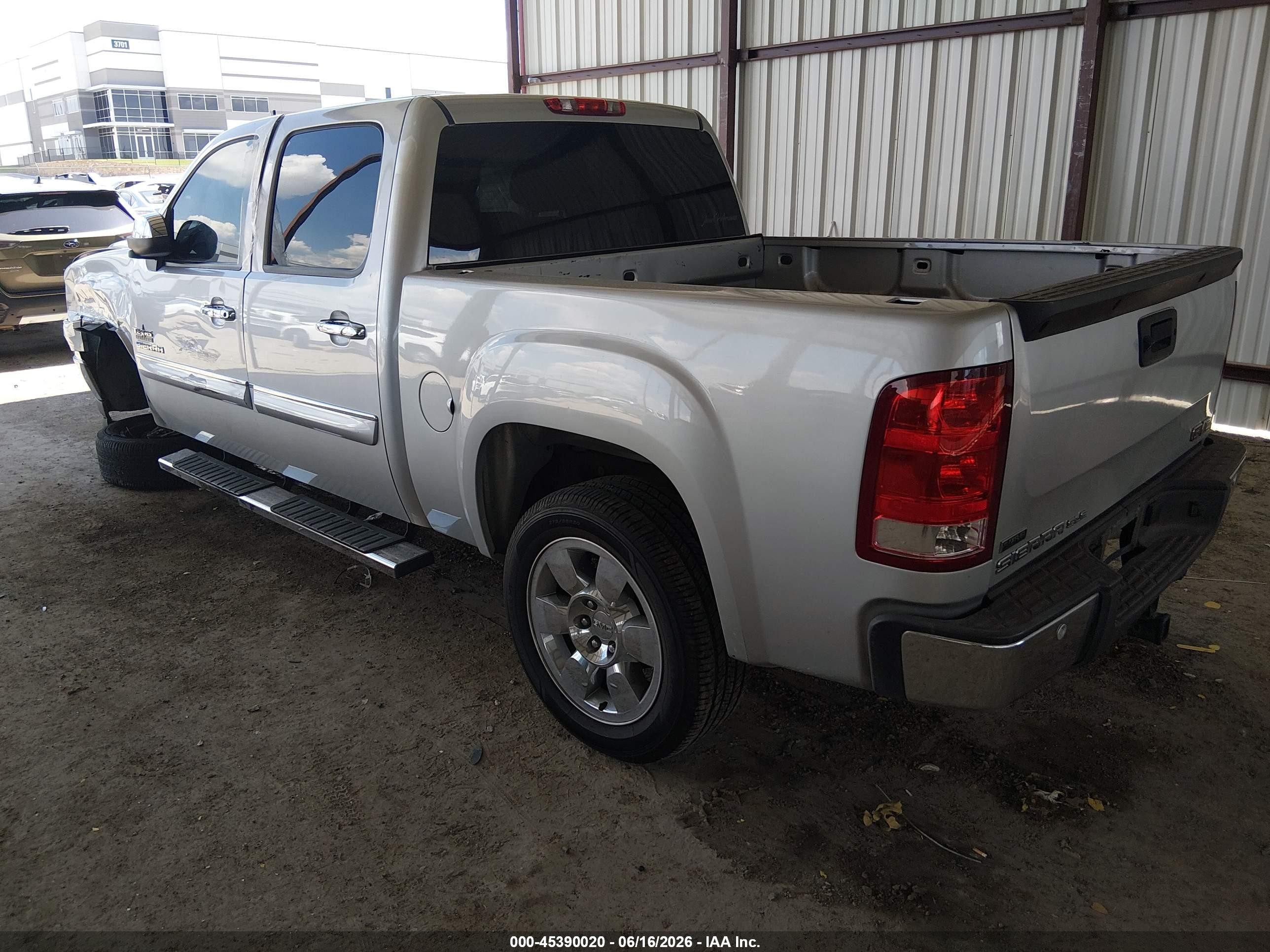2011 Gmc Sierra 1500 Sle Silver vin: 3GTP1VE00BG144406