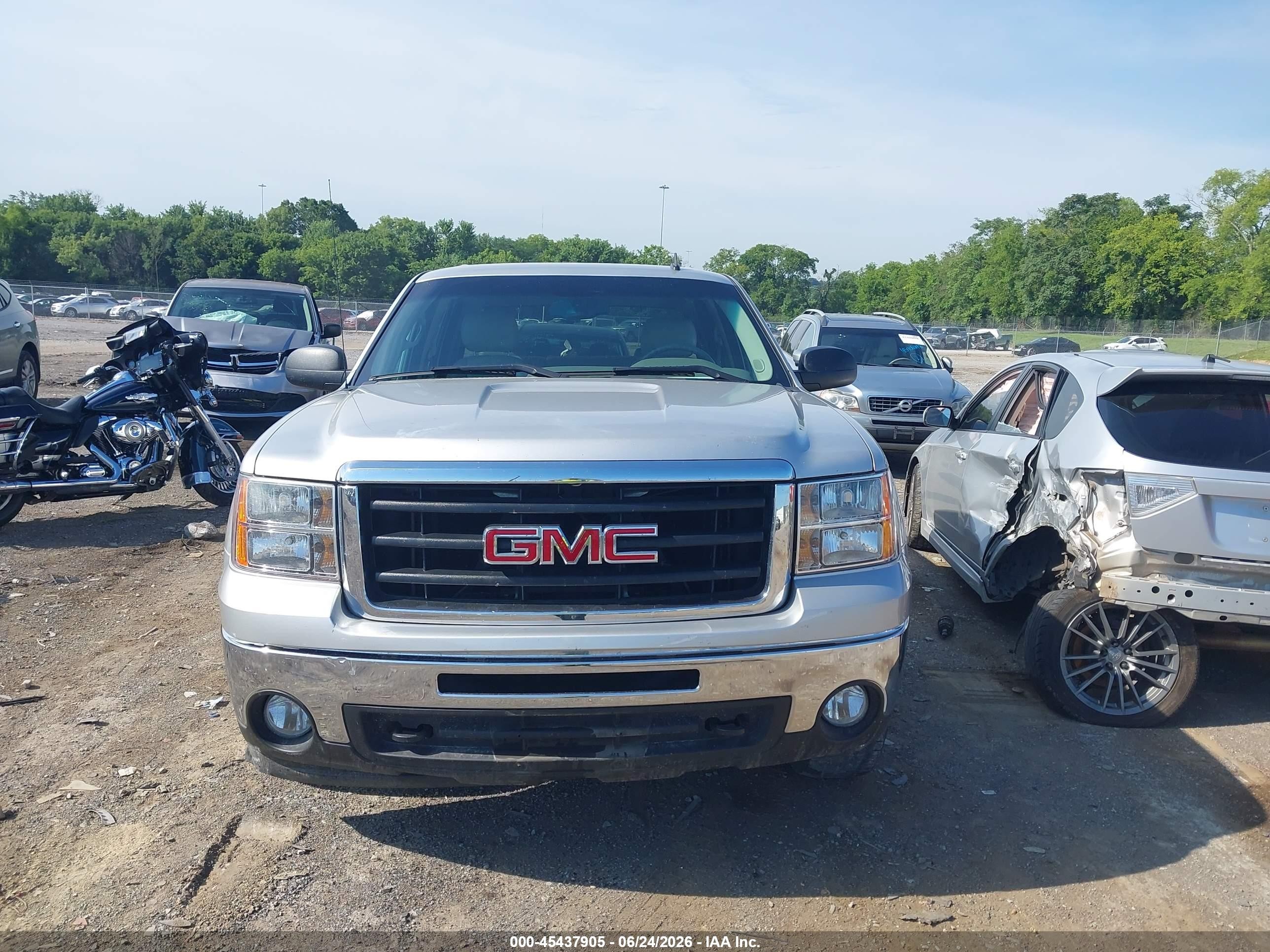 2011 Gmc Sierra 1500 Sle Silver vin: 3GTP1VE00BG149654
