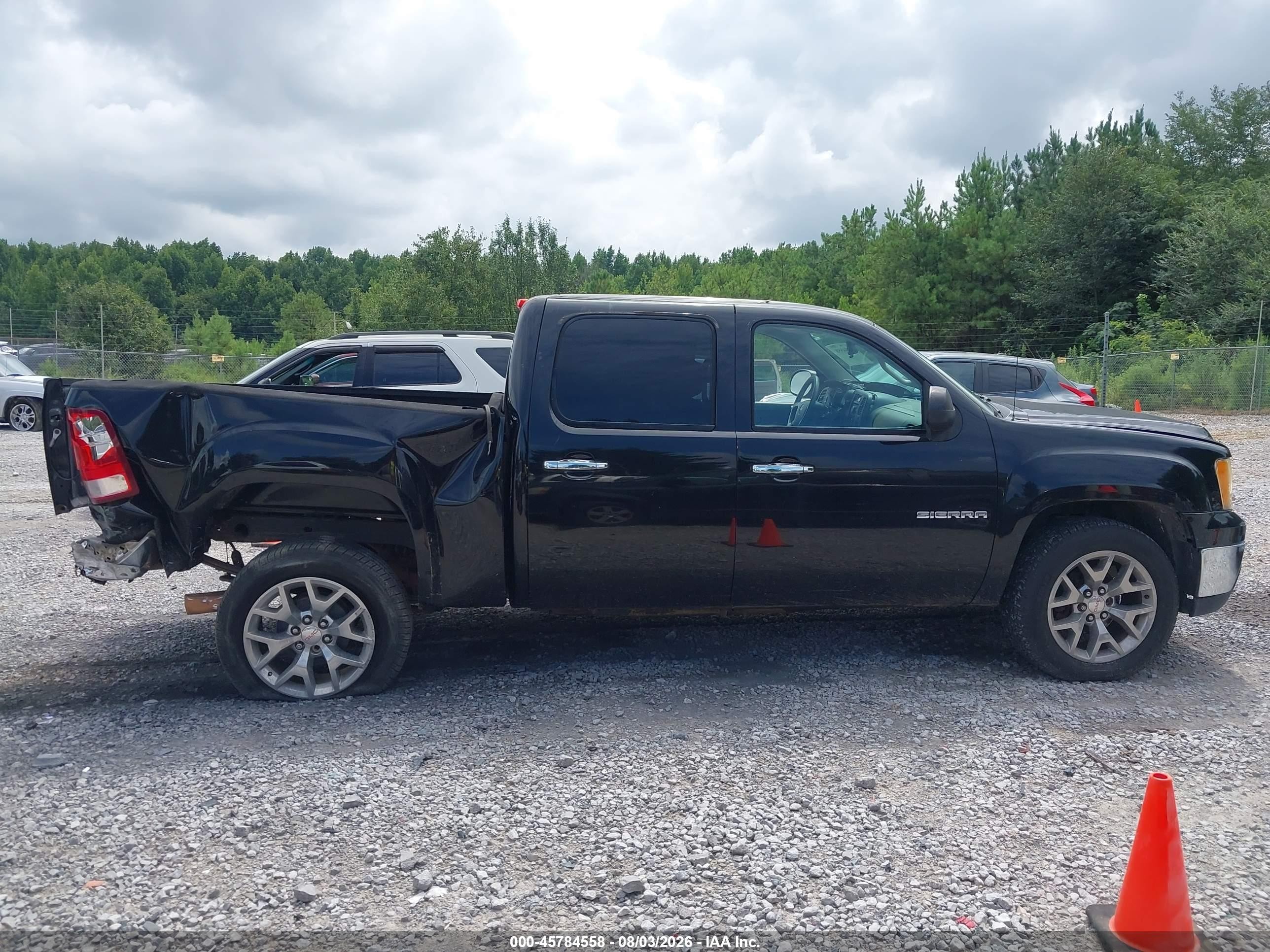 2011 Gmc Sierra 1500 Sle Black vin: 3GTP1VE00BG340538