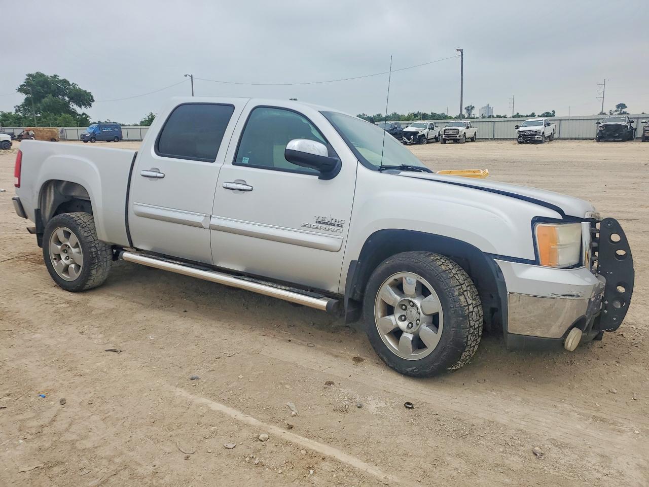 2011 Gmc Sierra C1500 Sle Silver vin: 3GTP1VE00BG353922