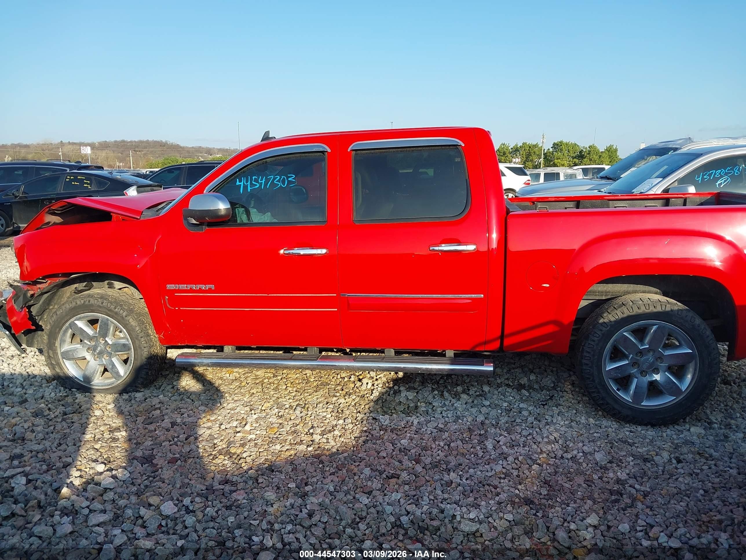 2013 Gmc Sierra 1500 Sle Red vin: 3GTP1VE00DG319160