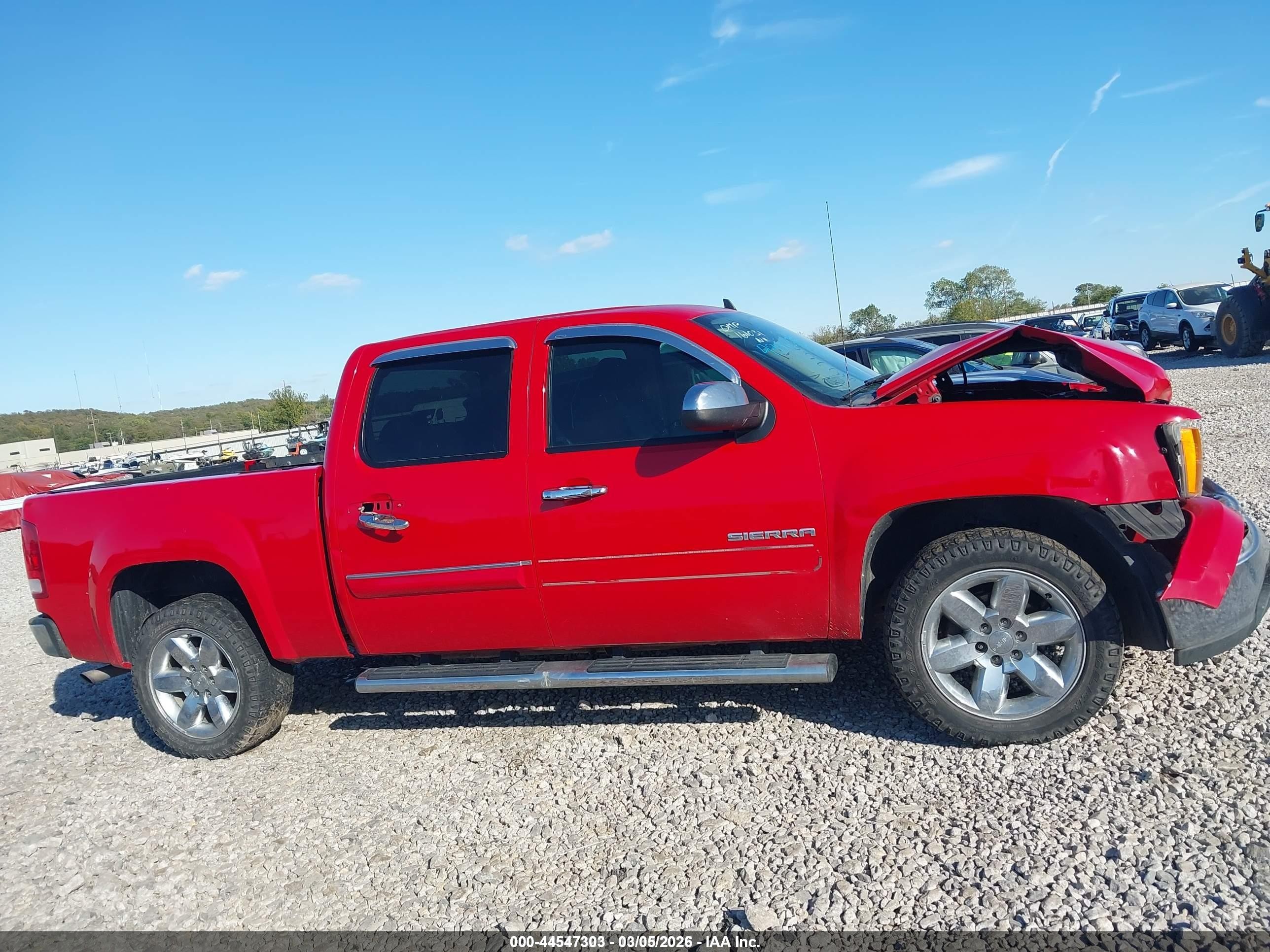 2013 Gmc Sierra 1500 Sle Red vin: 3GTP1VE00DG319160