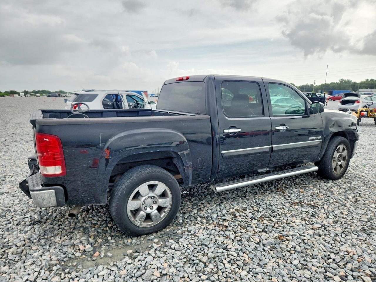 2011 Gmc Sierra C15 Black vin: 3GTP1VE01BG138789