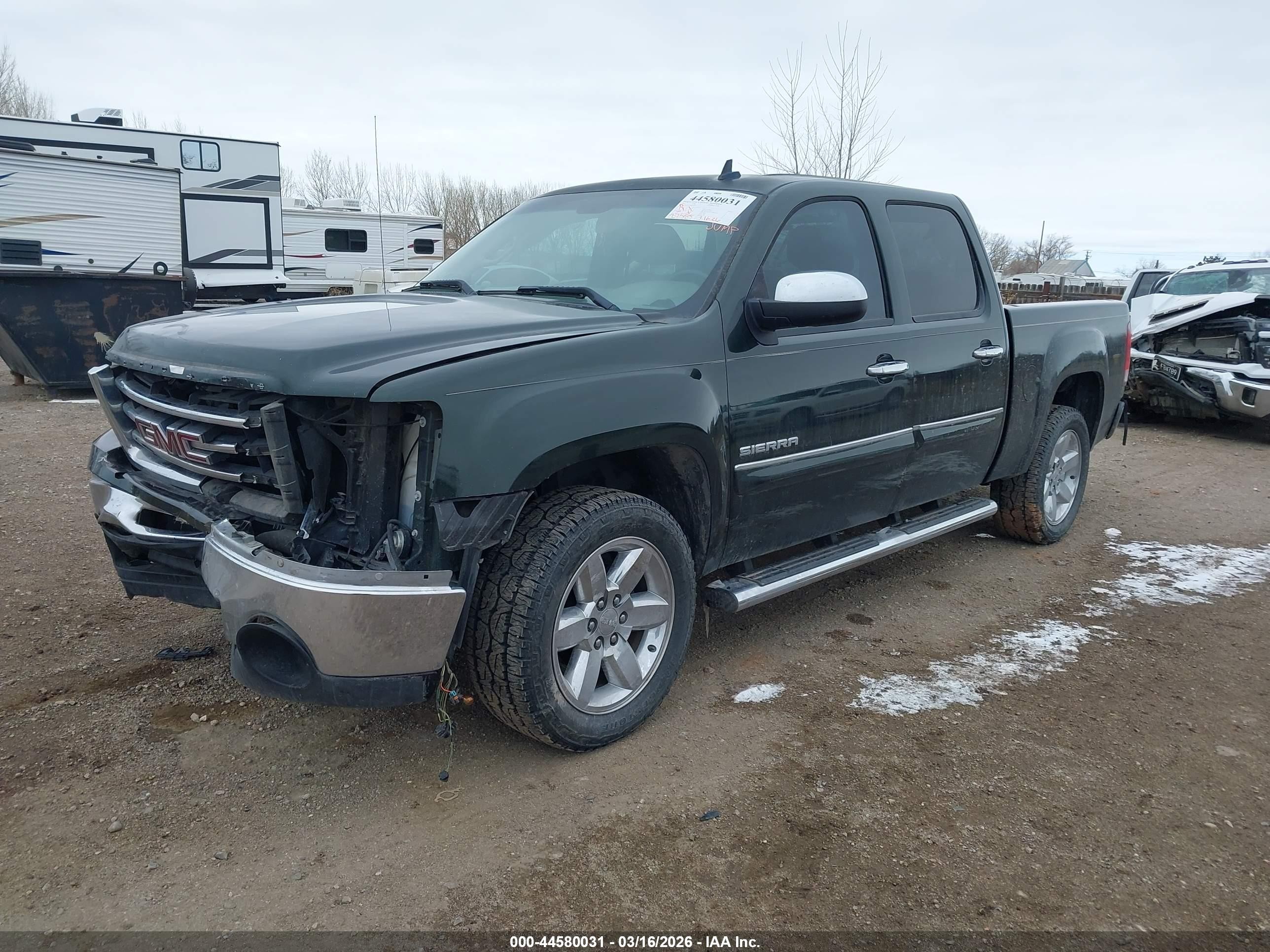 2013 Gmc Sierra 1500 Sle Зеленый vin: 3GTP1VE01DG208925