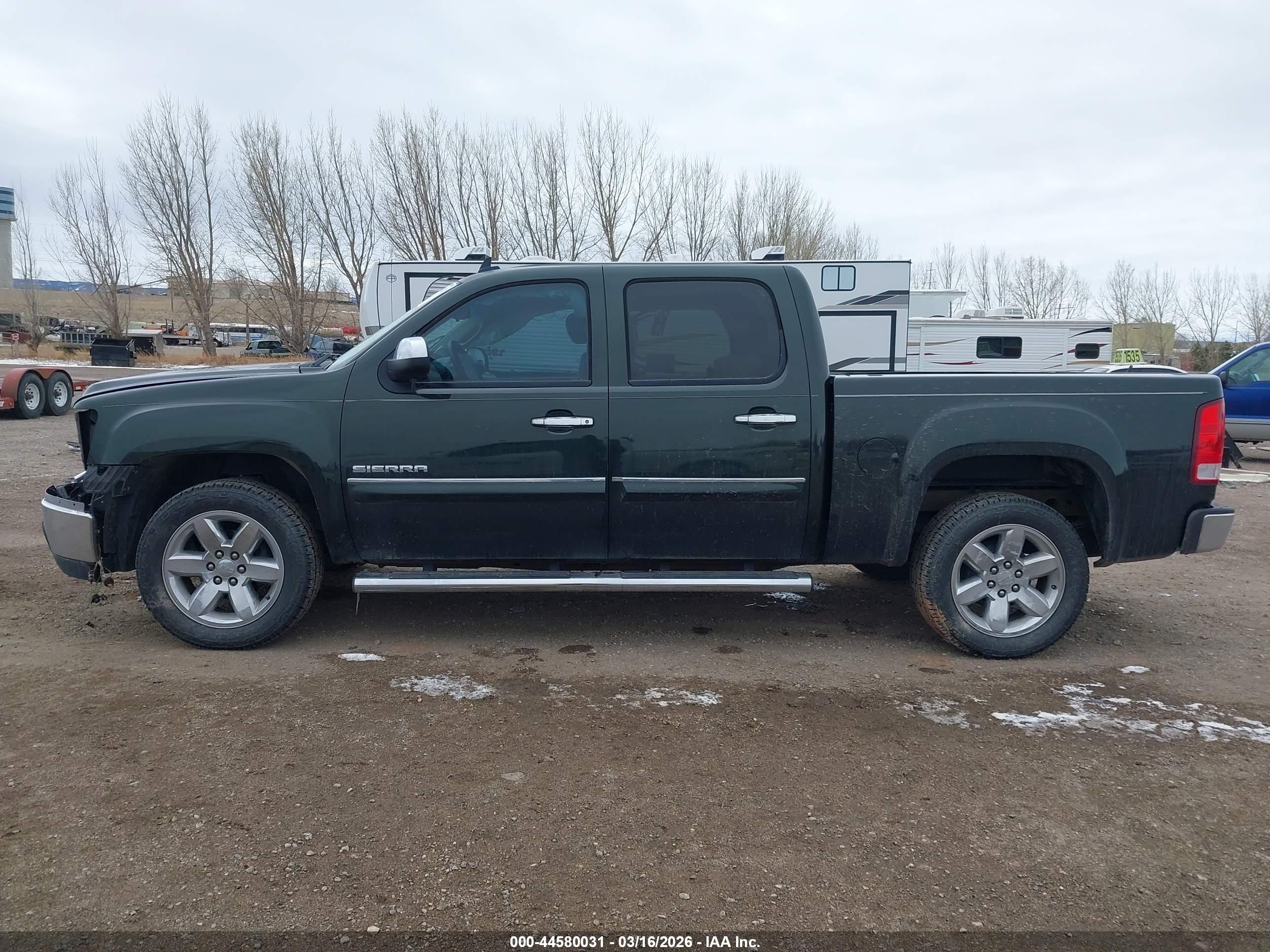 2013 Gmc Sierra 1500 Sle Зеленый vin: 3GTP1VE01DG208925