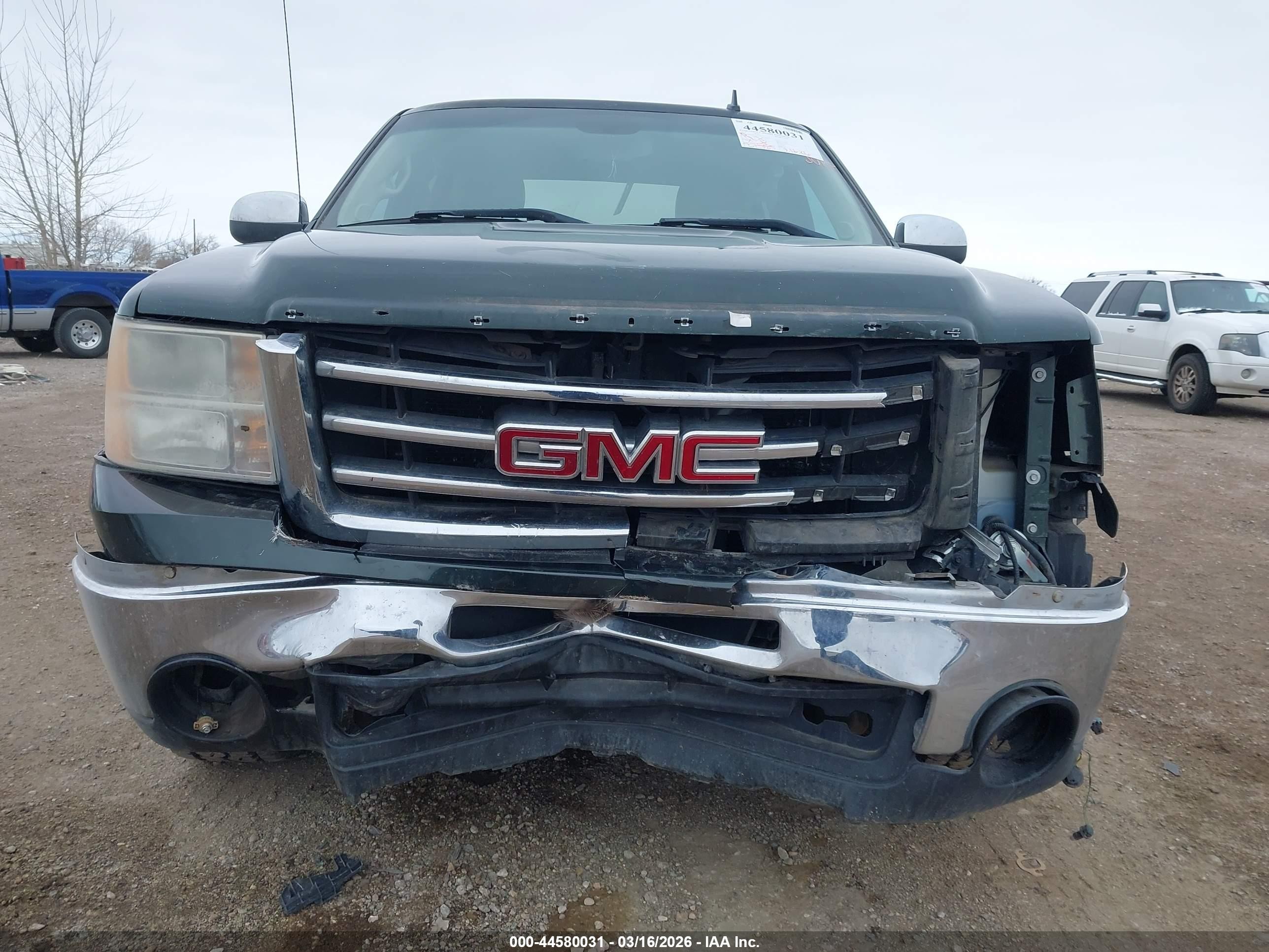 2013 Gmc Sierra 1500 Sle Зеленый vin: 3GTP1VE01DG208925