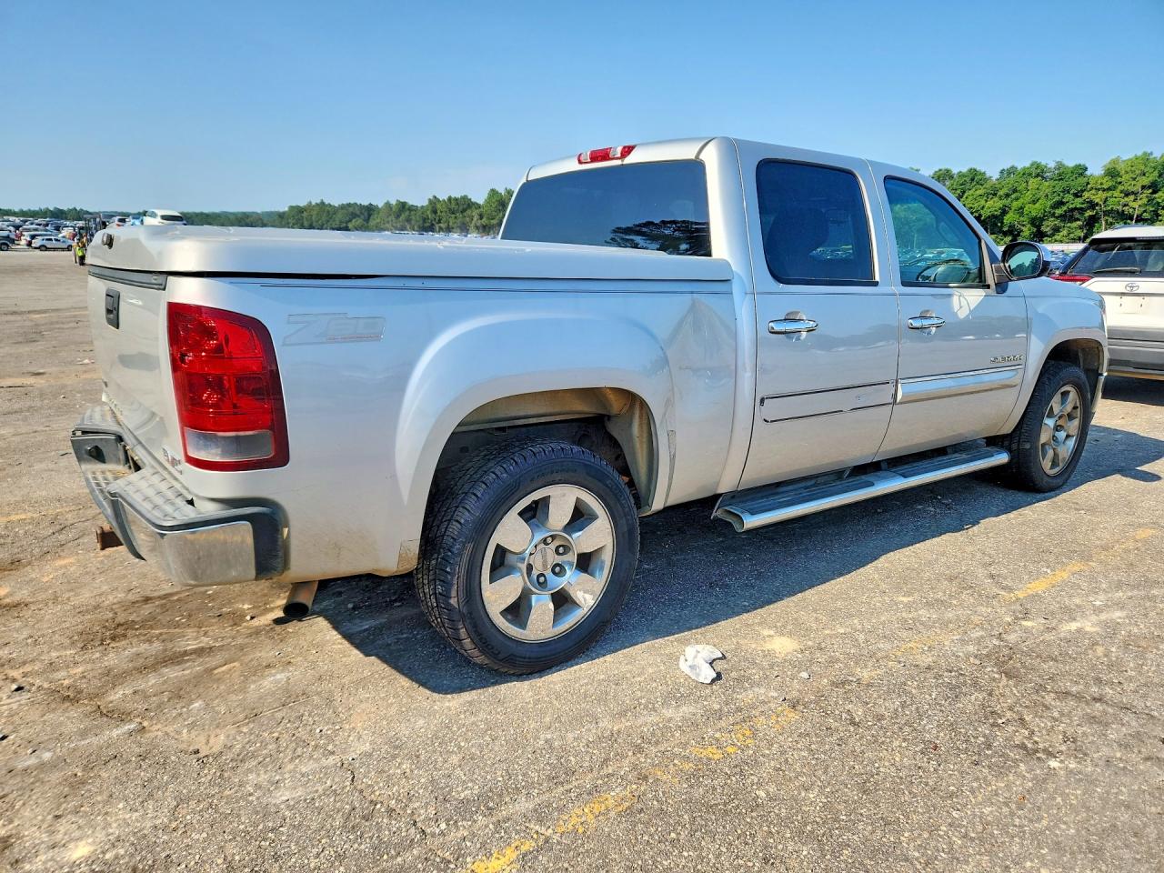 2011 Gmc Sierra C1500 Sle Silver vin: 3GTP1VE02BG204220