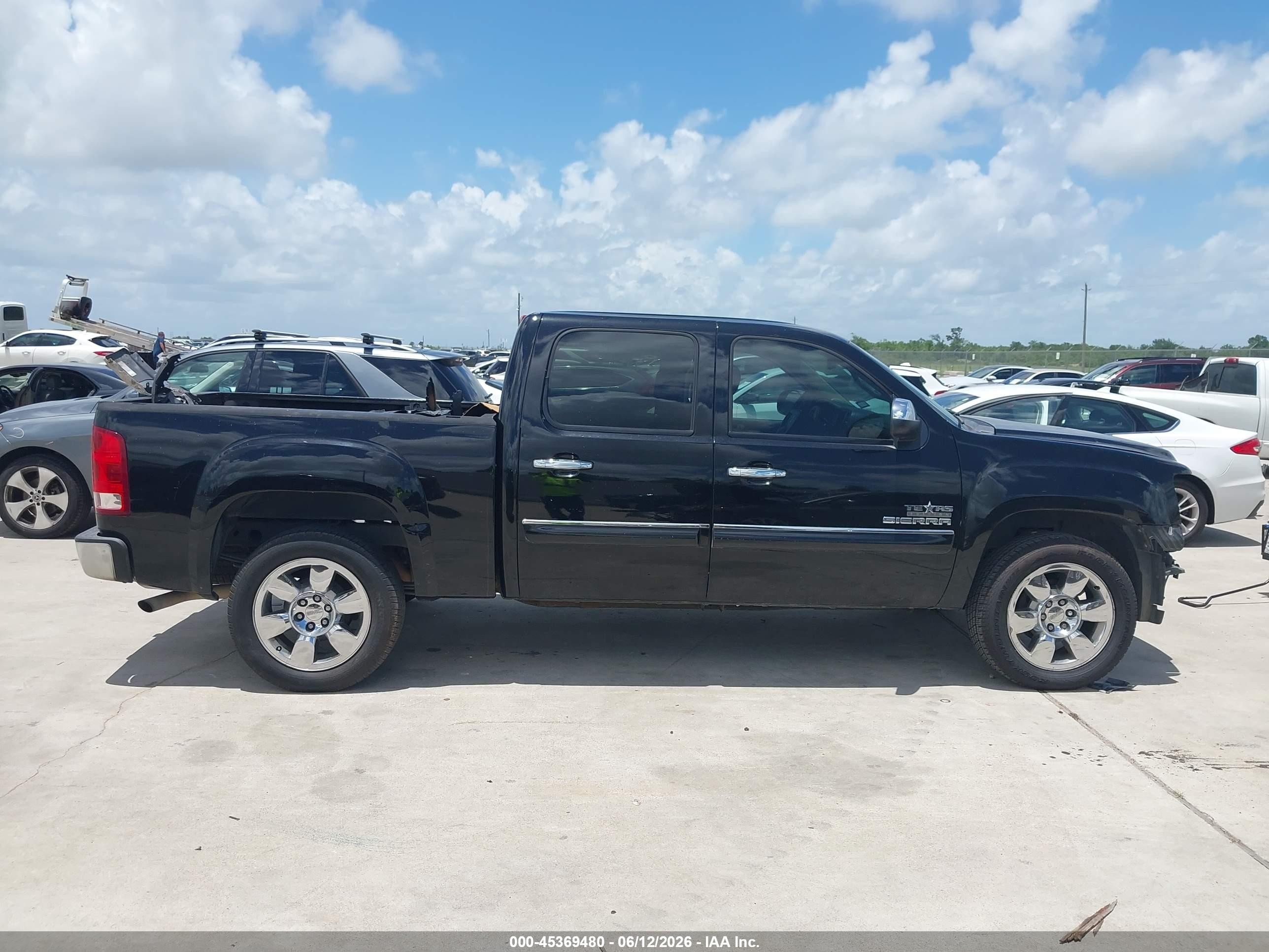 2011 Gmc Sierra 1500 Sle Black vin: 3GTP1VE02BG240862