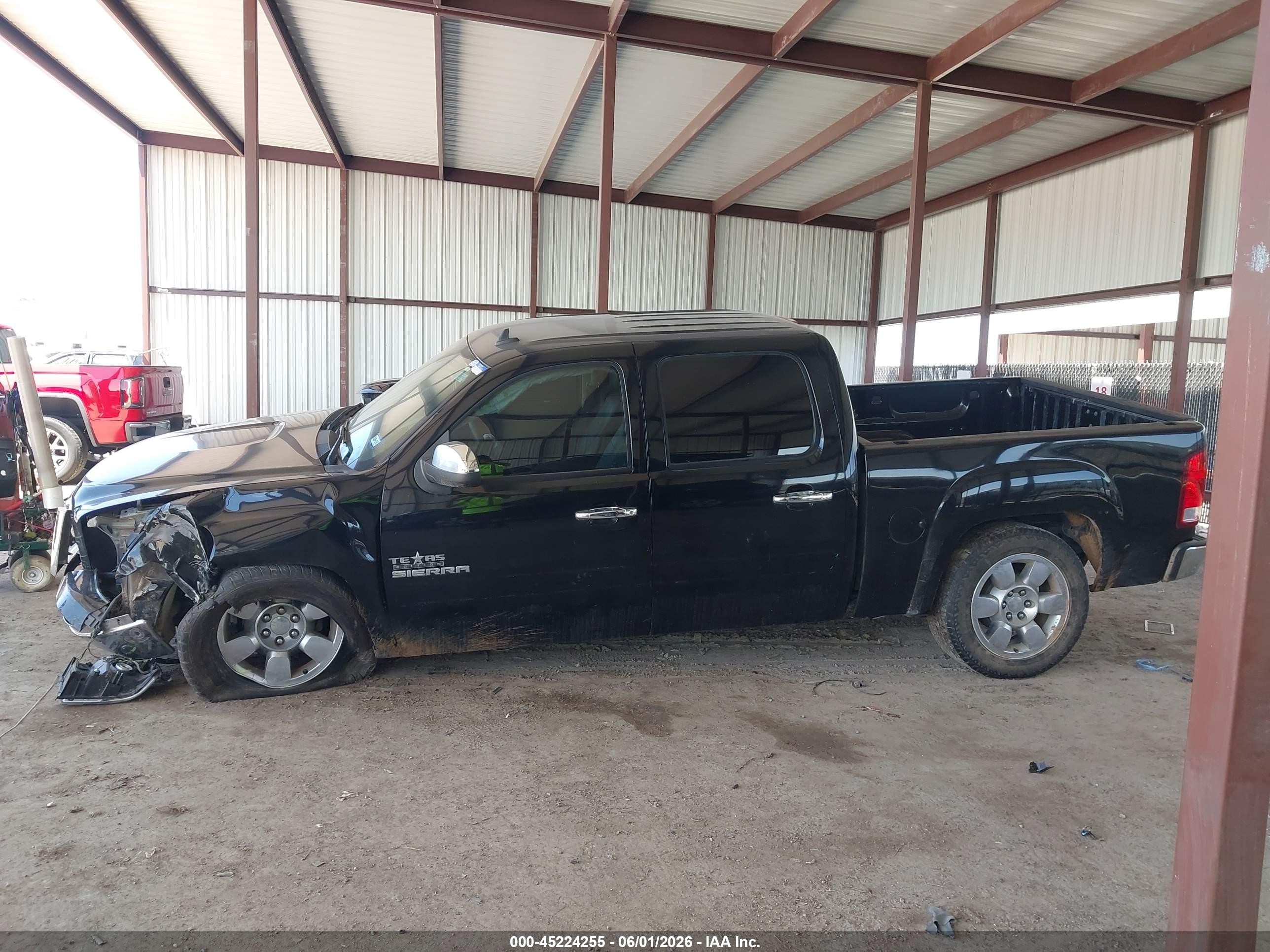 2011 Gmc Sierra 1500 Sle Black vin: 3GTP1VE02BG332151