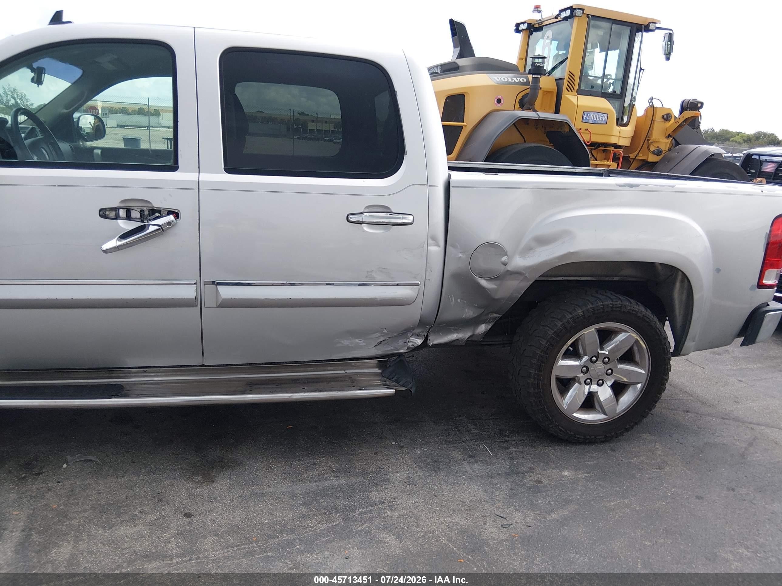 2013 Gmc Sierra 1500 Sle Silver vin: 3GTP1VE02DG180312