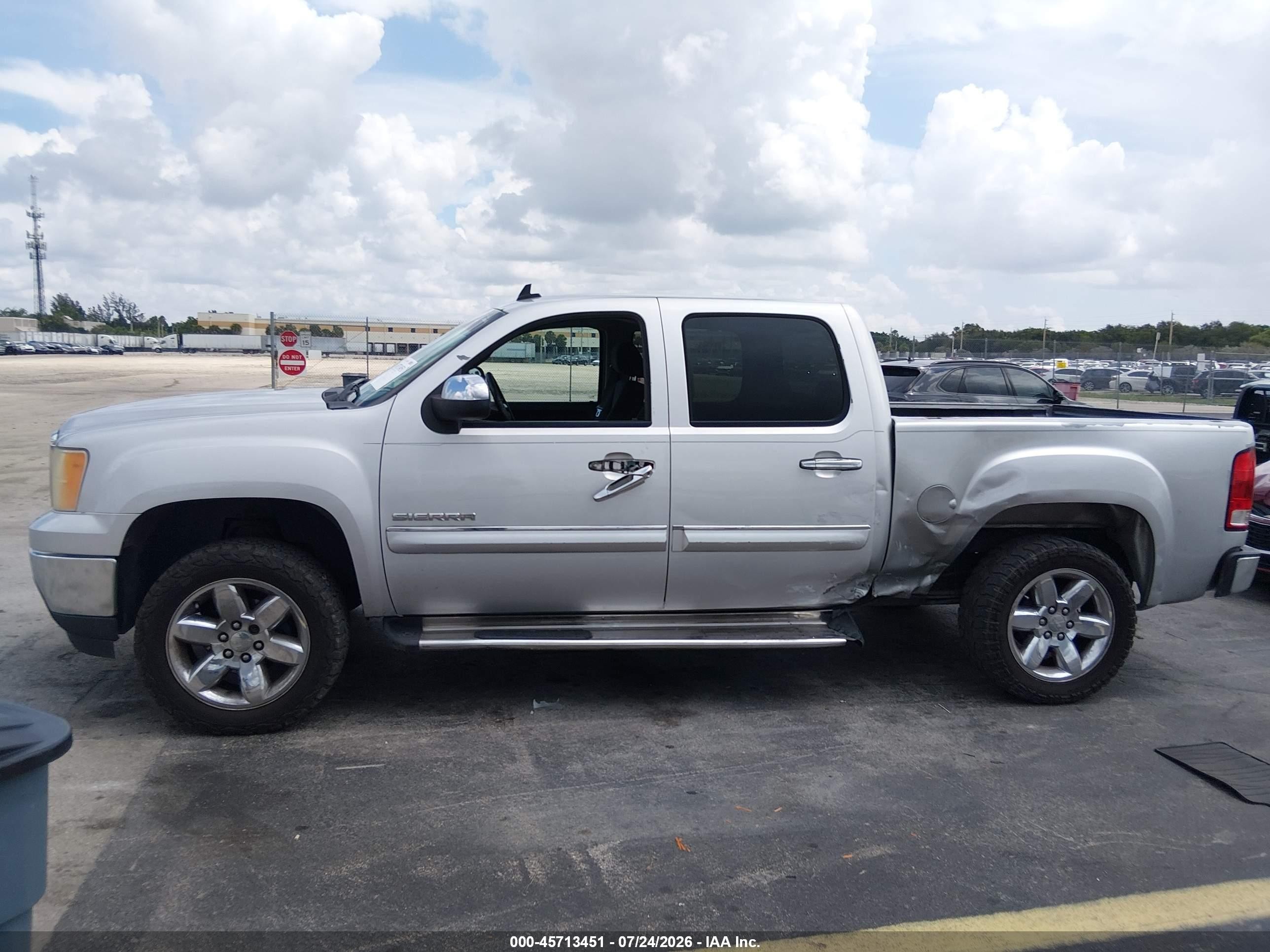 2013 Gmc Sierra 1500 Sle Silver vin: 3GTP1VE02DG180312