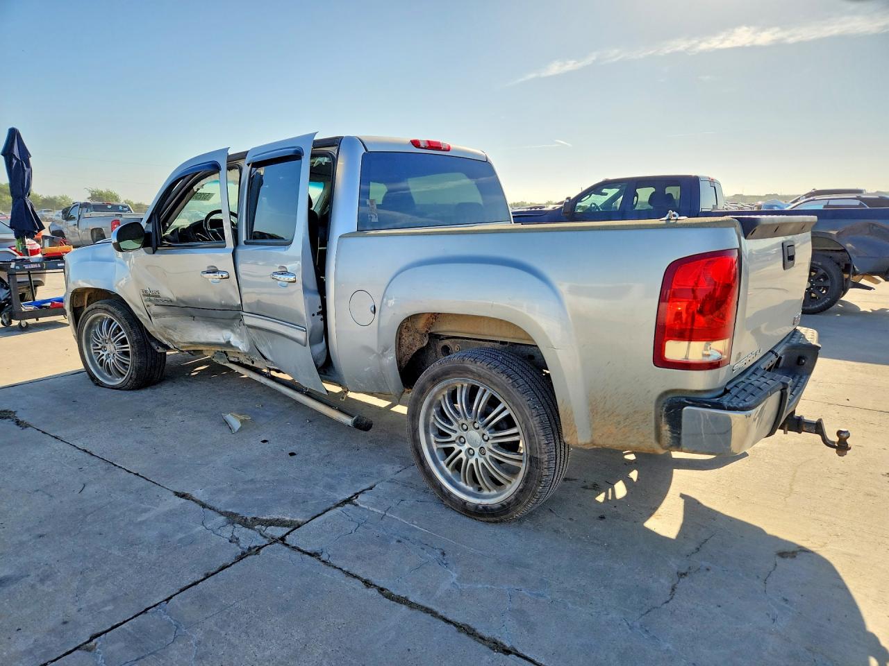 2011 Gmc Sierra C1500 Sle Silver vin: 3GTP1VE03BG310191