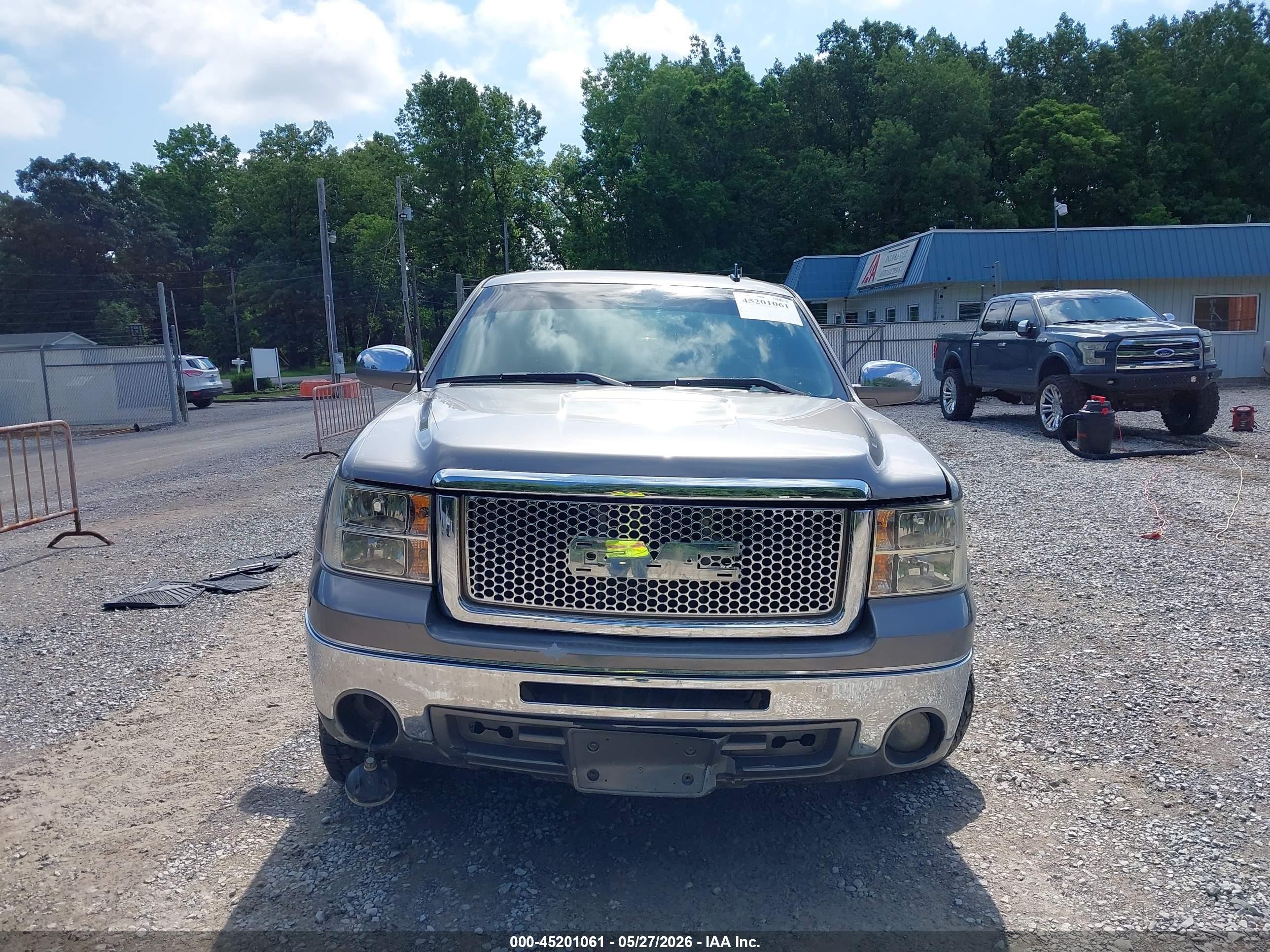 2013 Gmc Sierra 1500 Sle Silver vin: 3GTP1VE03DG302353