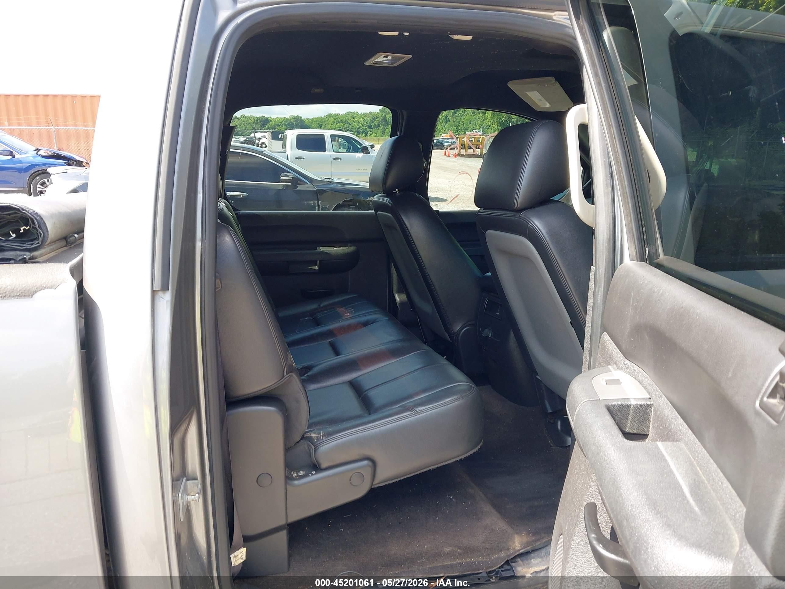 2013 Gmc Sierra 1500 Sle Silver vin: 3GTP1VE03DG302353