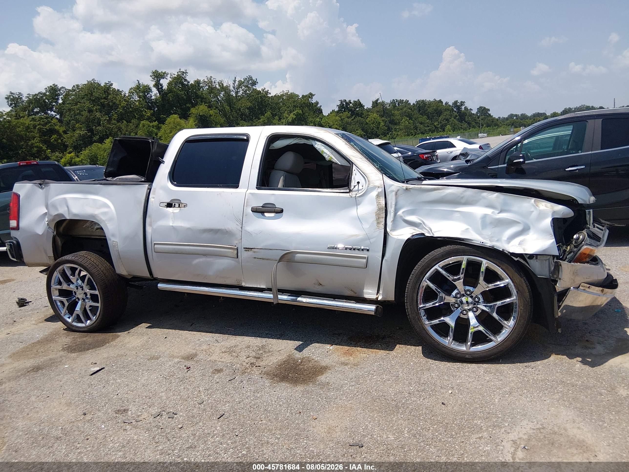 2011 Gmc Sierra 1500 Sle Silver vin: 3GTP1VE04BG308160