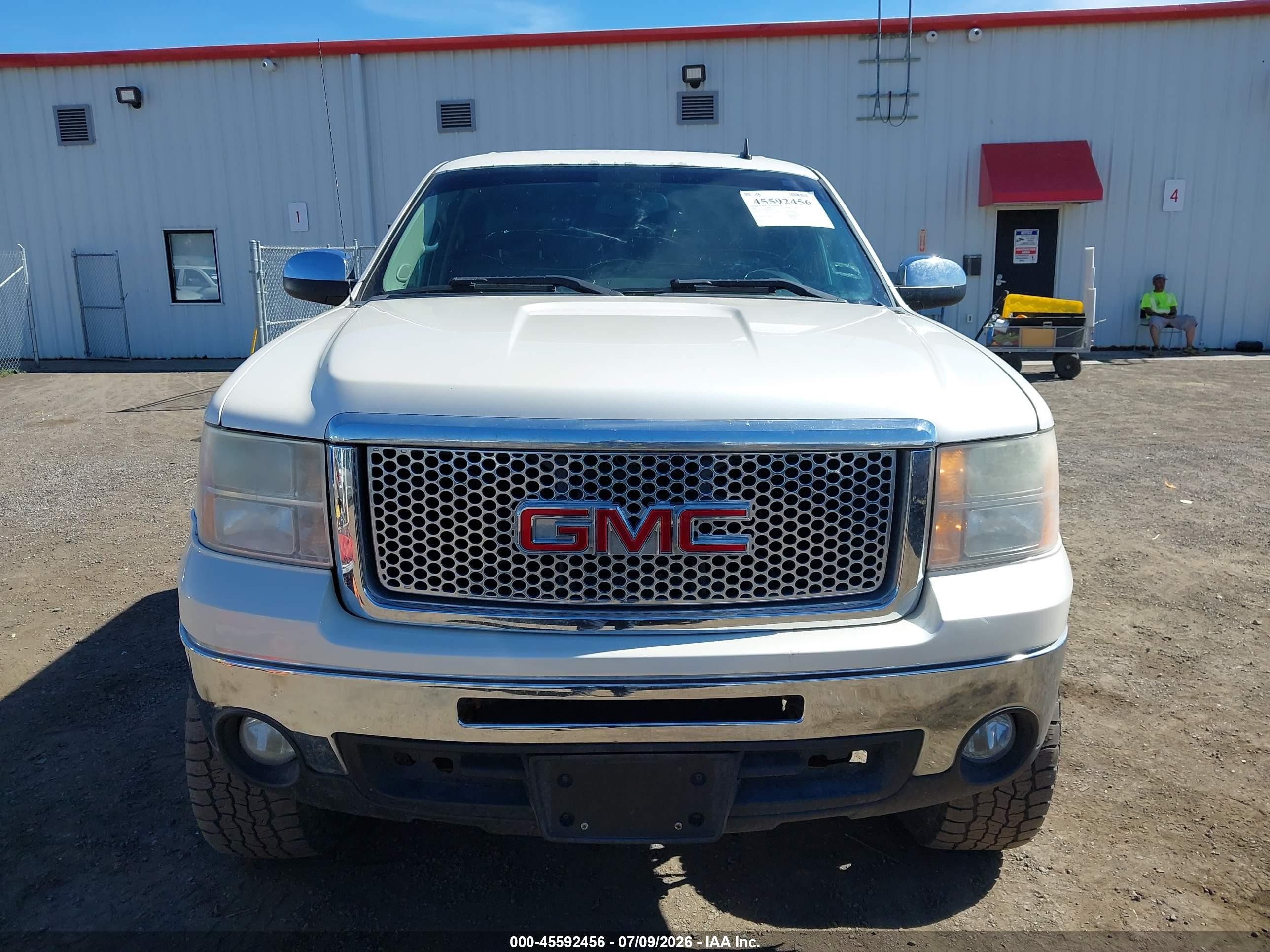2013 Gmc Sierra 1500 Sle White vin: 3GTP1VE04DG327911