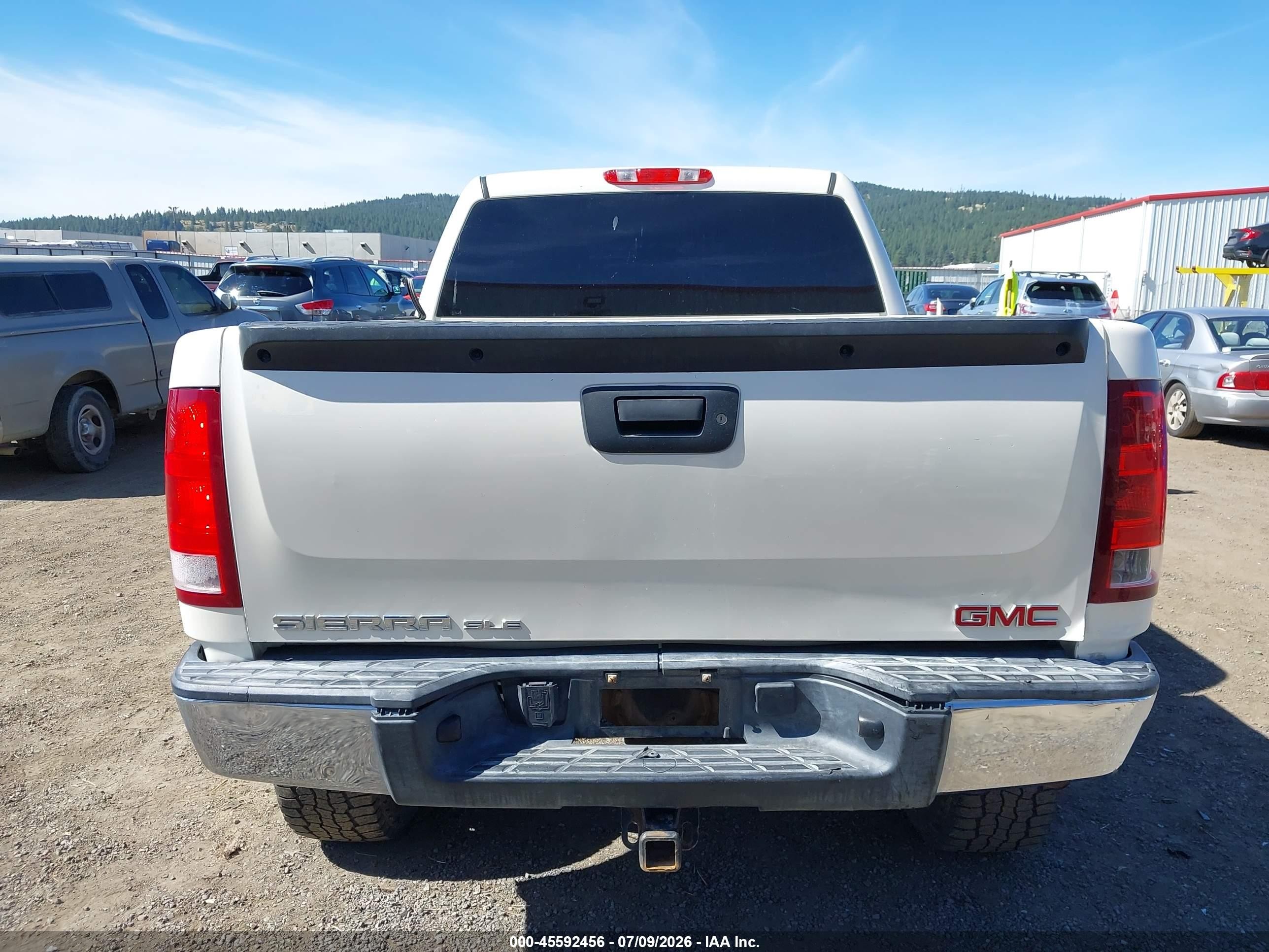 2013 Gmc Sierra 1500 Sle White vin: 3GTP1VE04DG327911