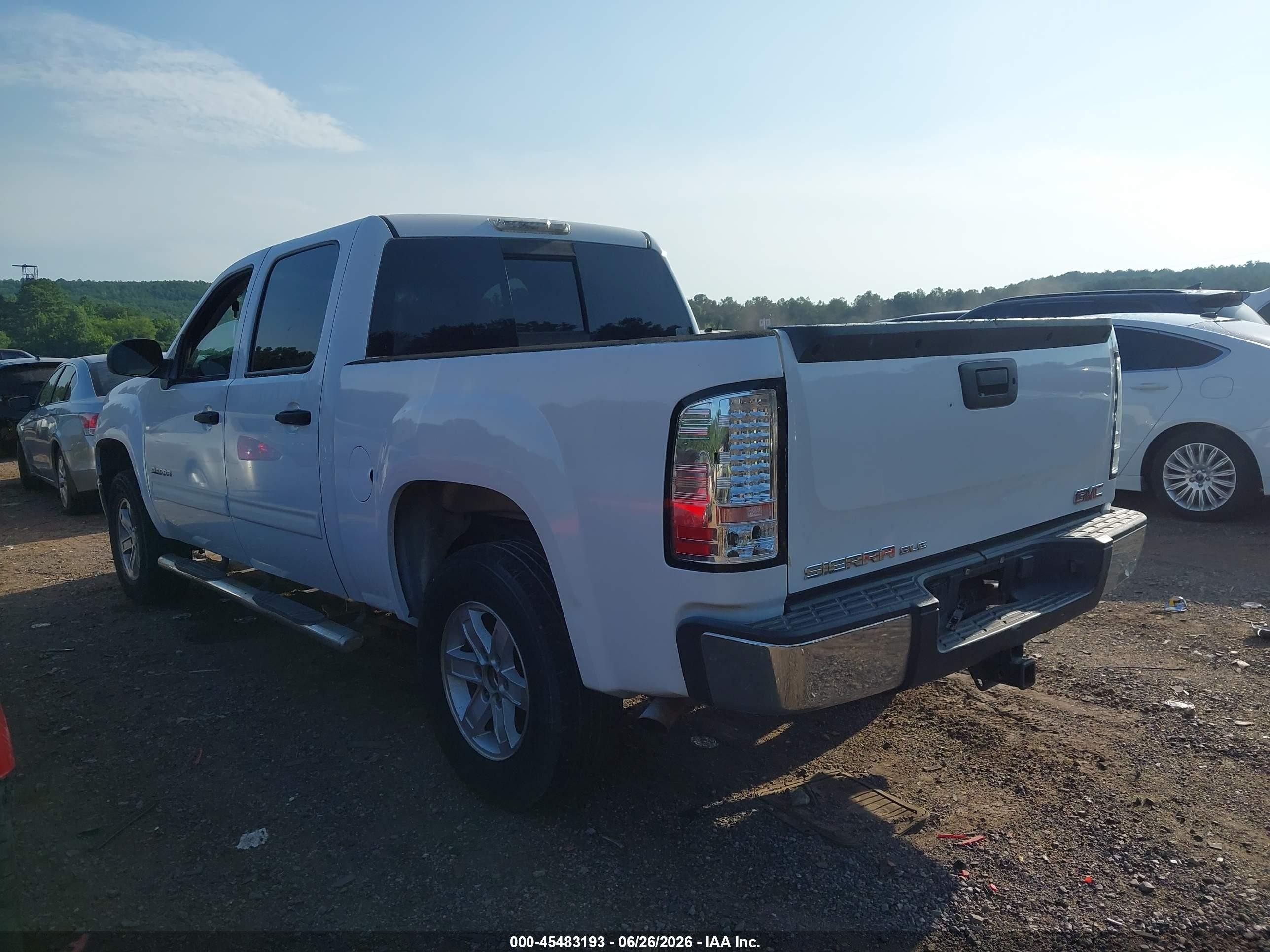 2012 Gmc Sierra 1500 Sle White vin: 3GTP1VE05CG235222