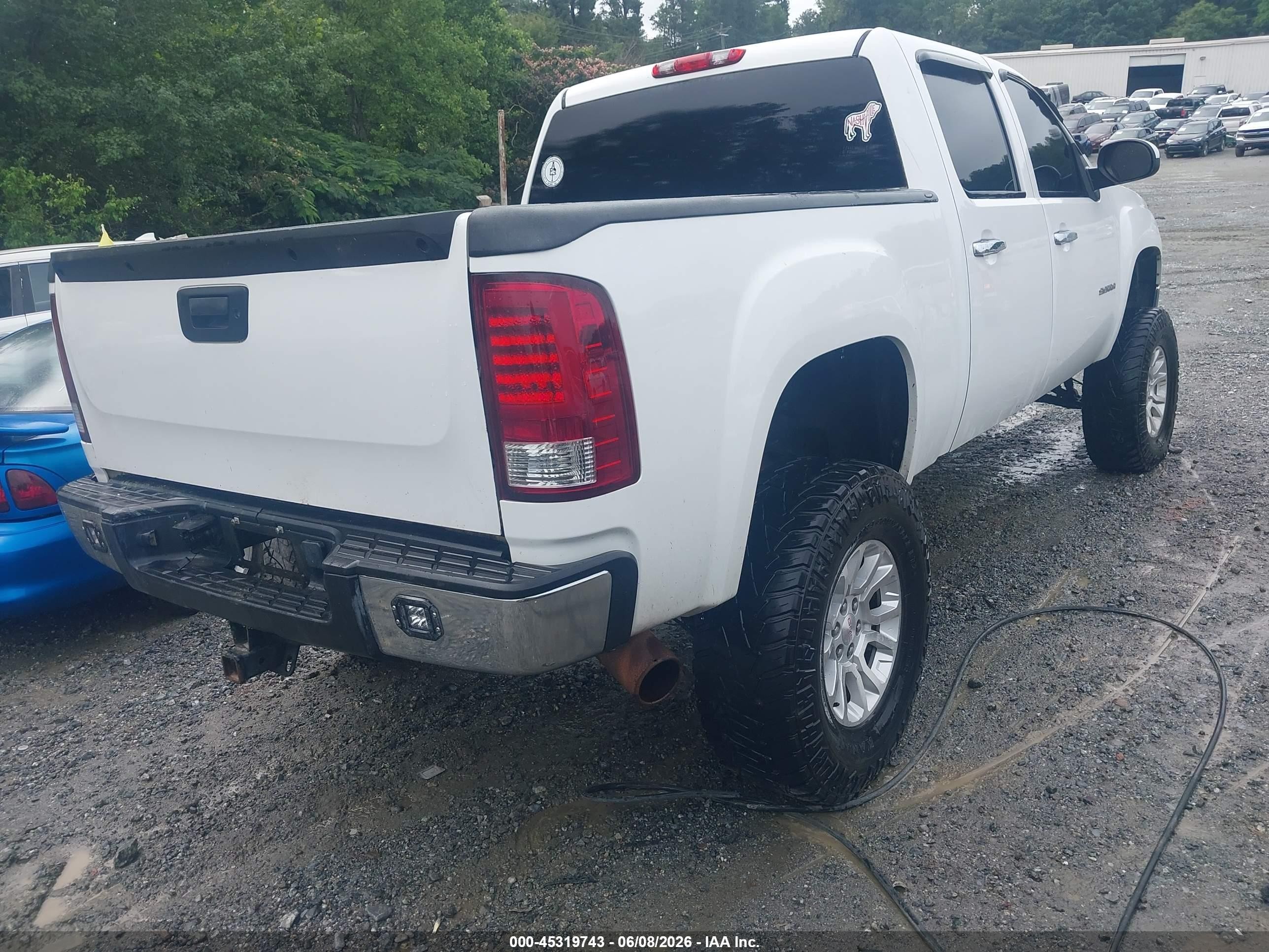 2013 Gmc Sierra 1500 Sle White vin: 3GTP1VE05DG111372