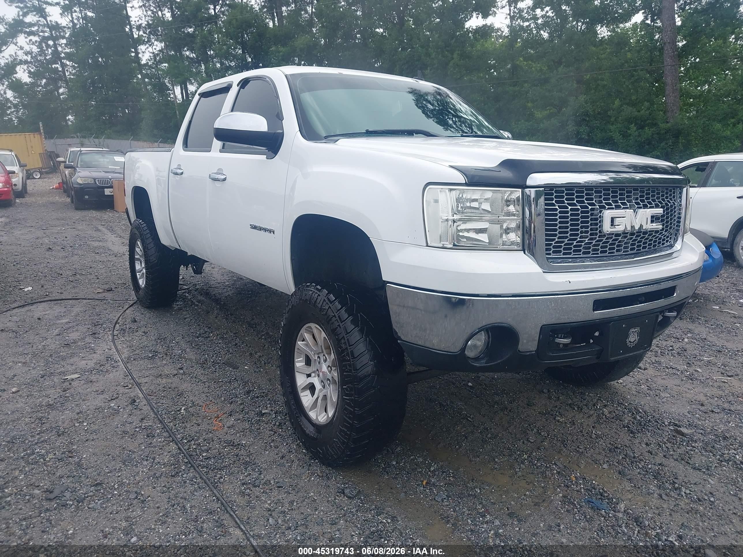 2013 Gmc Sierra 1500 Sle White vin: 3GTP1VE05DG111372