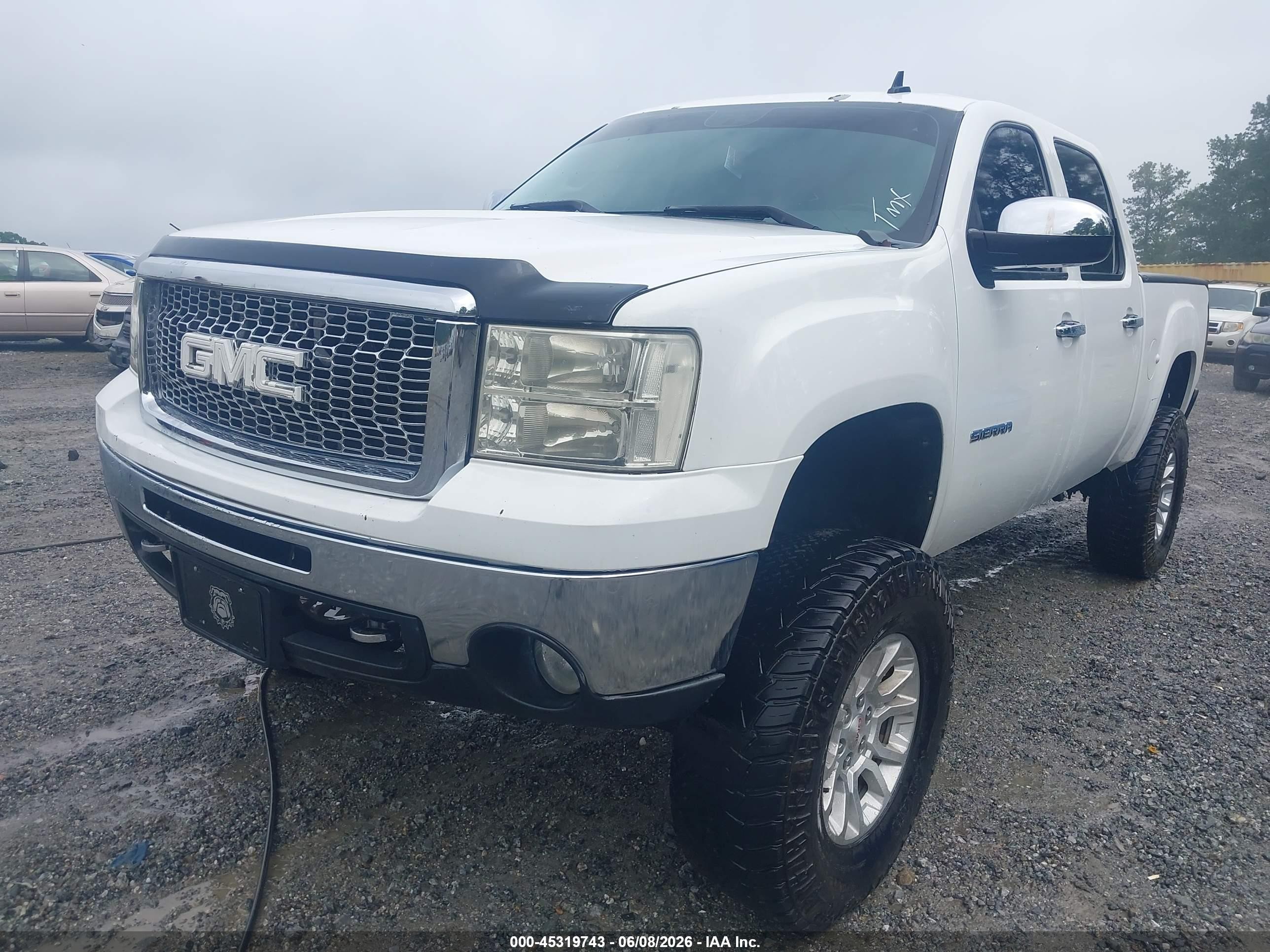 2013 Gmc Sierra 1500 Sle White vin: 3GTP1VE05DG111372