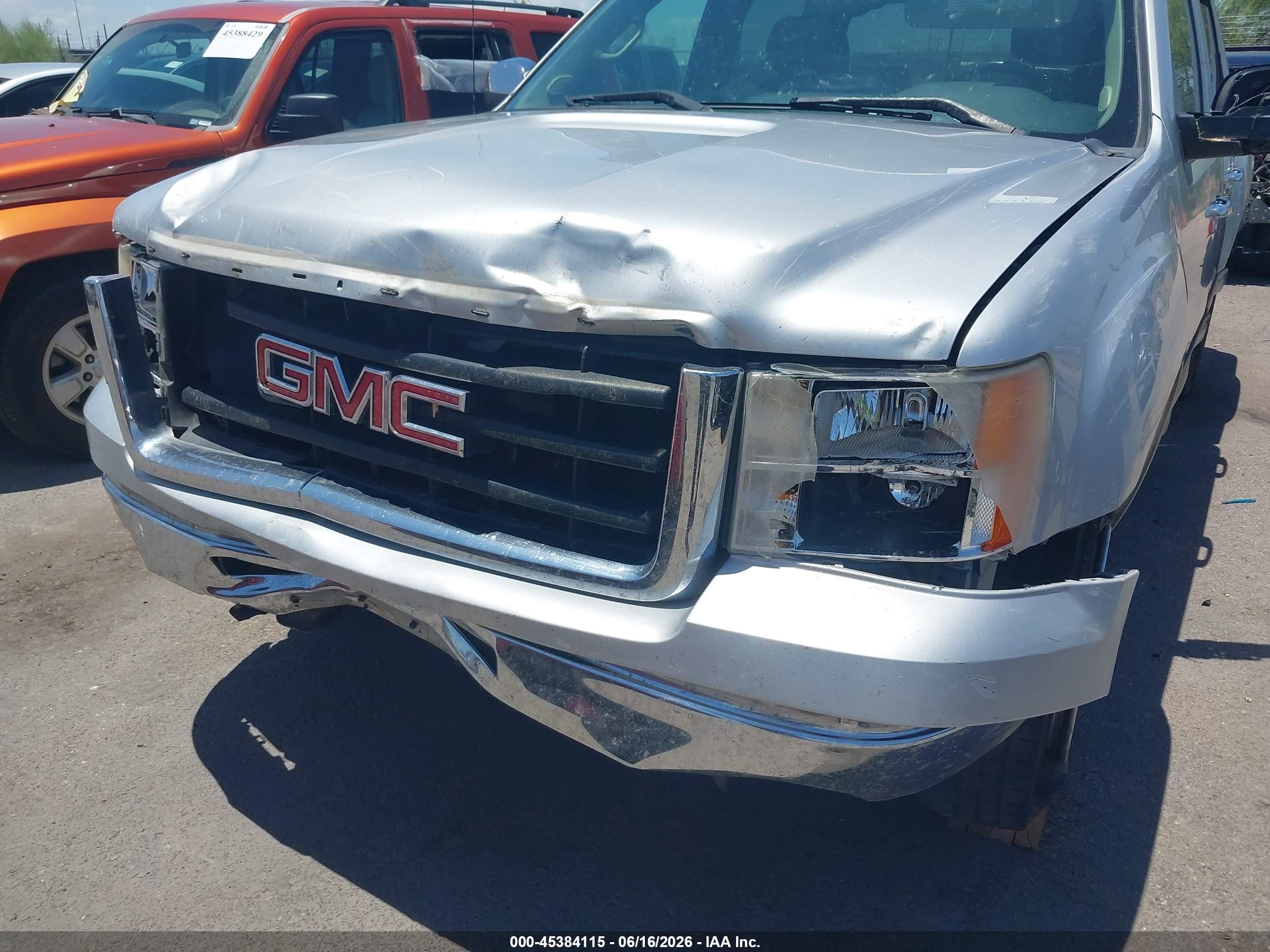 2011 Gmc Sierra 1500 Sle Silver vin: 3GTP1VE06BG302943
