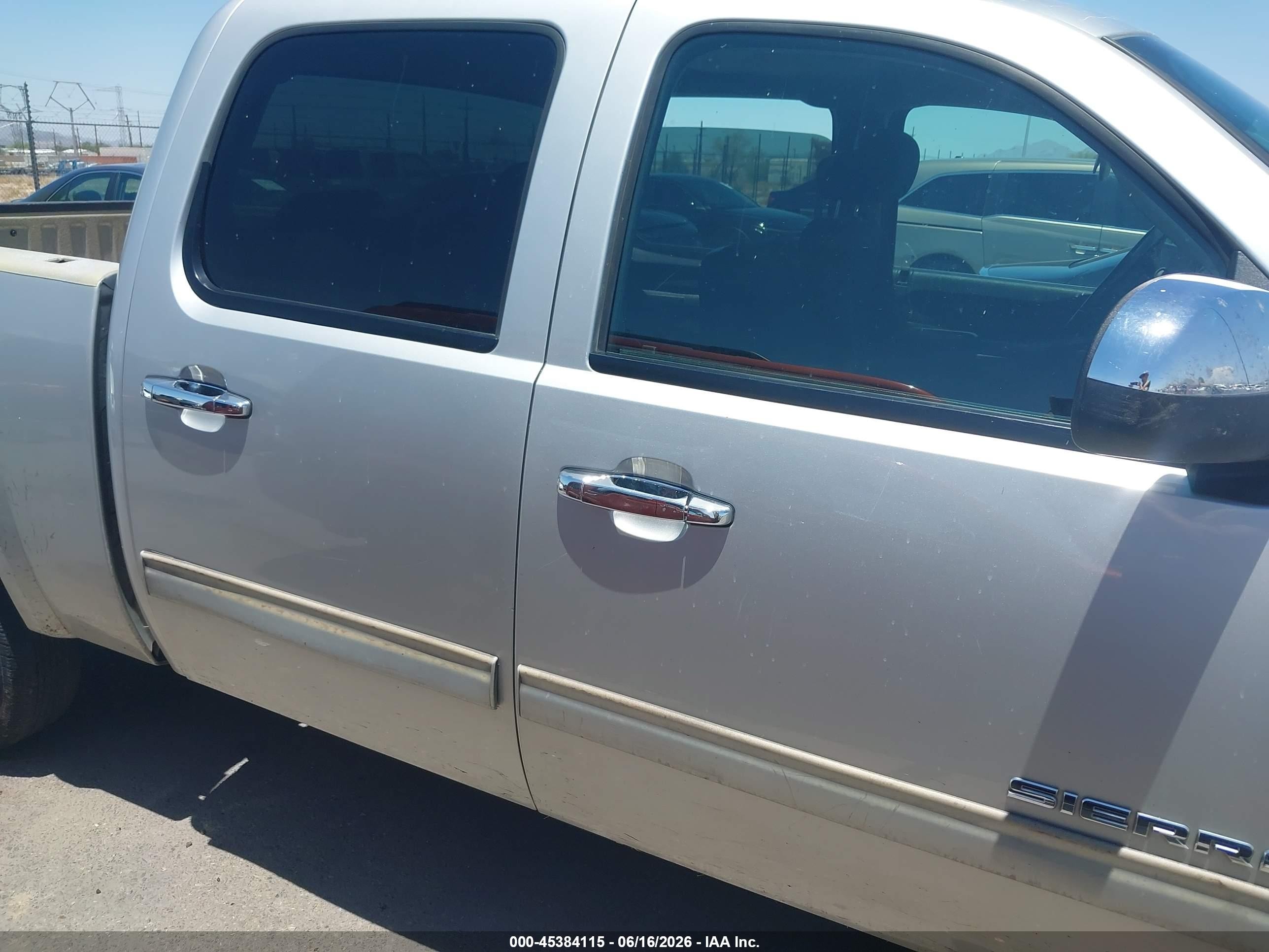 2011 Gmc Sierra 1500 Sle Silver vin: 3GTP1VE06BG302943
