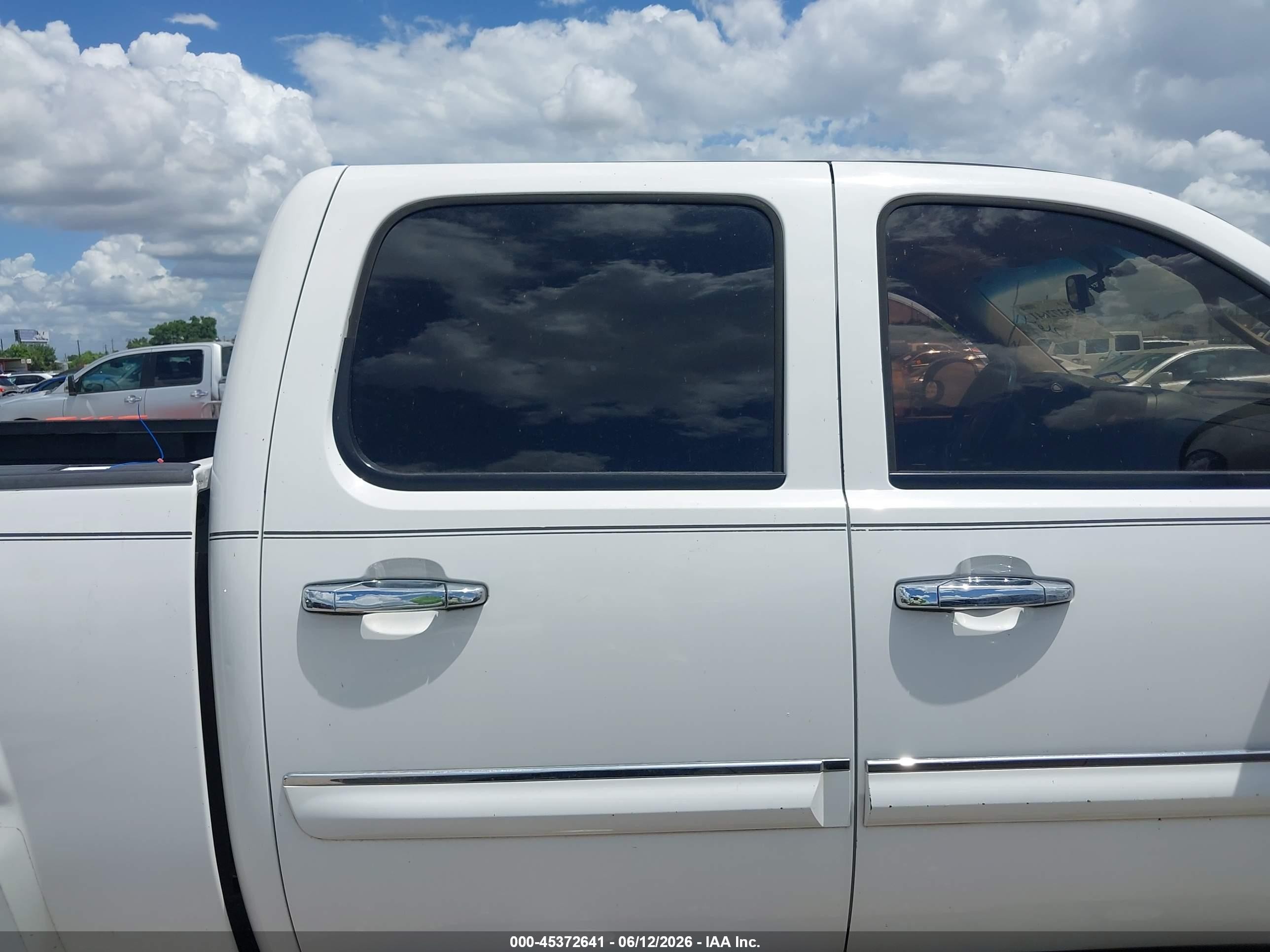 2013 Gmc Sierra 1500 Sle White vin: 3GTP1VE06DG171290