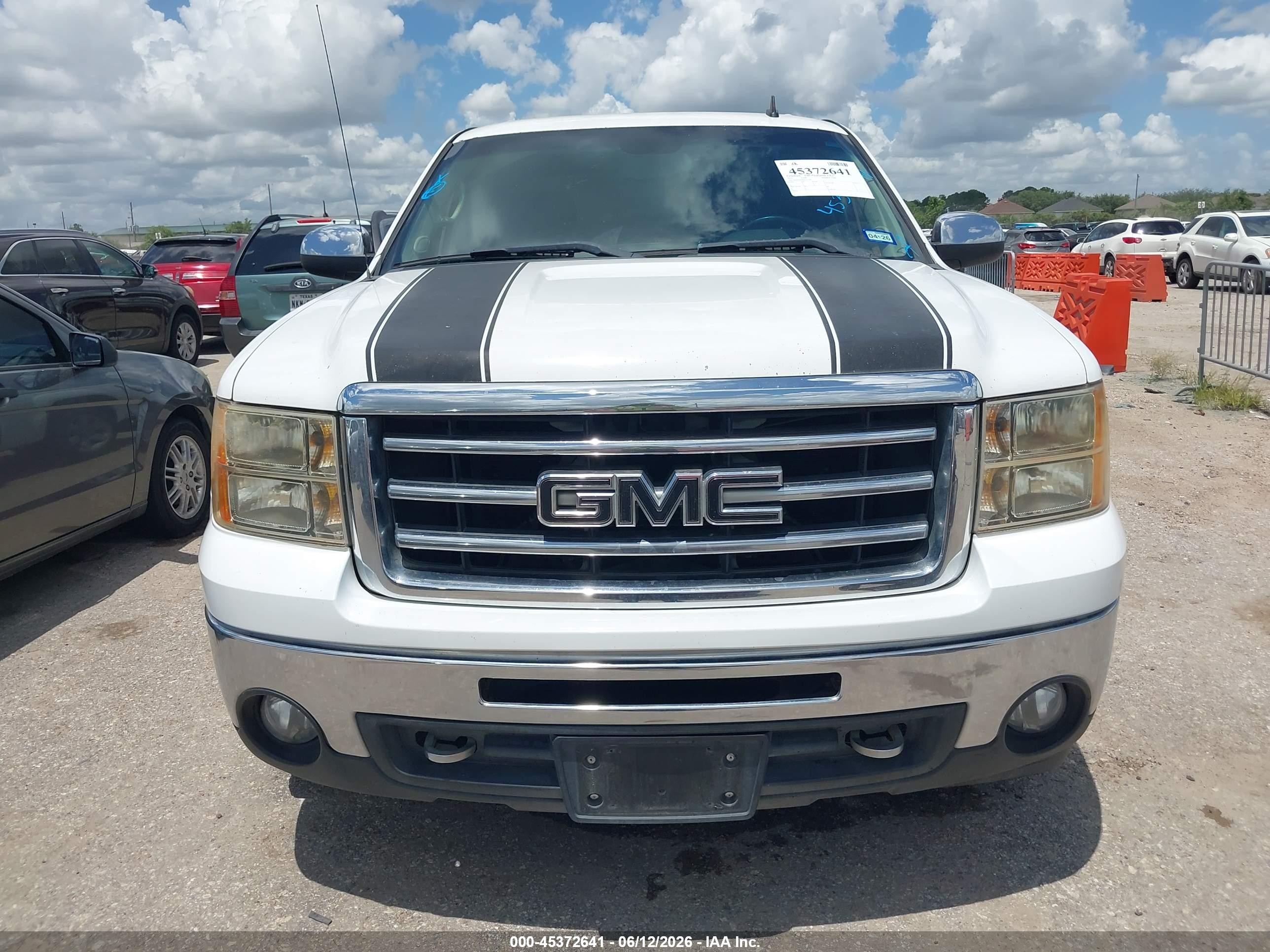 2013 Gmc Sierra 1500 Sle White vin: 3GTP1VE06DG171290