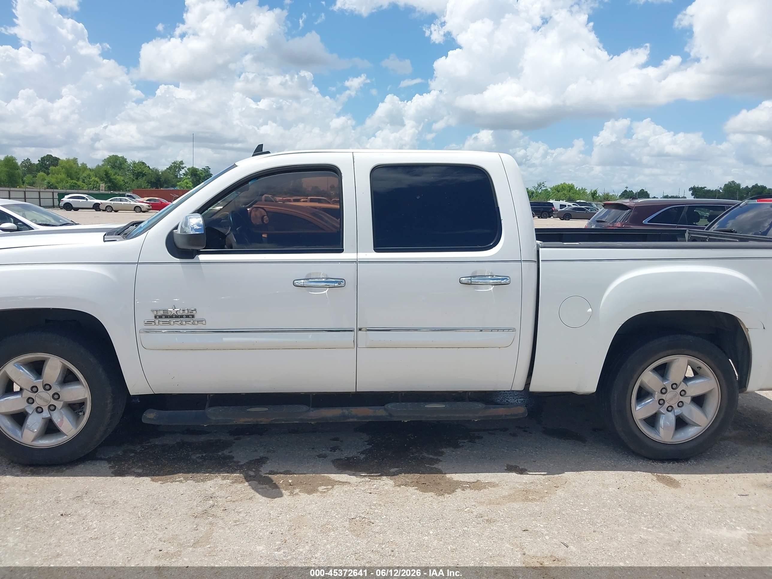 2013 Gmc Sierra 1500 Sle White vin: 3GTP1VE06DG171290