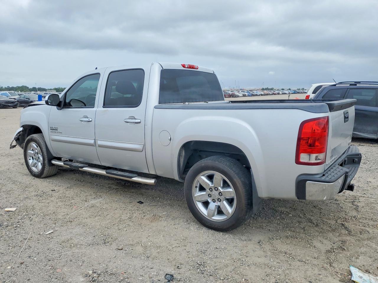 2013 Gmc Sierra C1500 Sle Silver vin: 3GTP1VE07DG183268