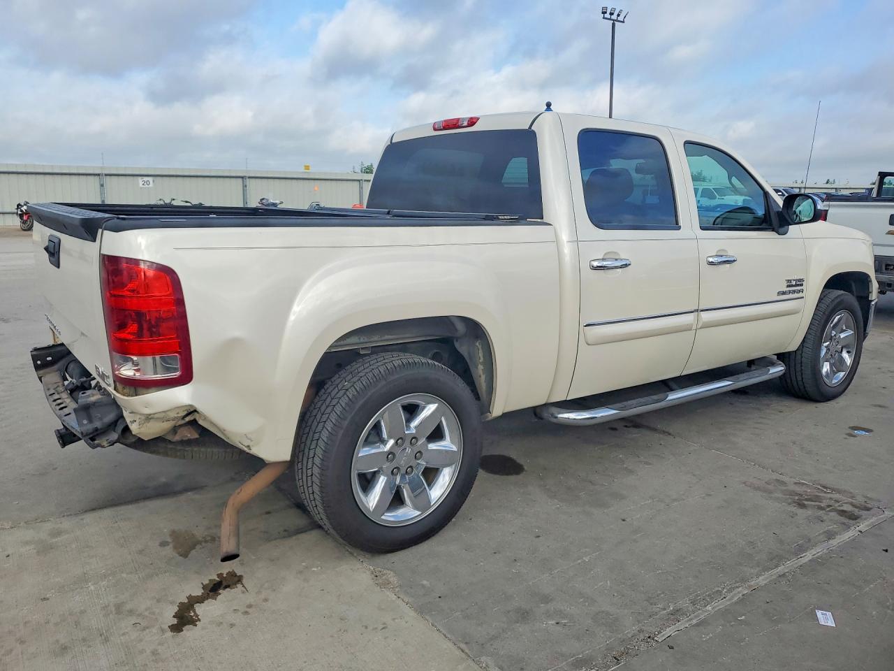 2013 Gmc Sierra C1500 Sle White vin: 3GTP1VE08DG167645
