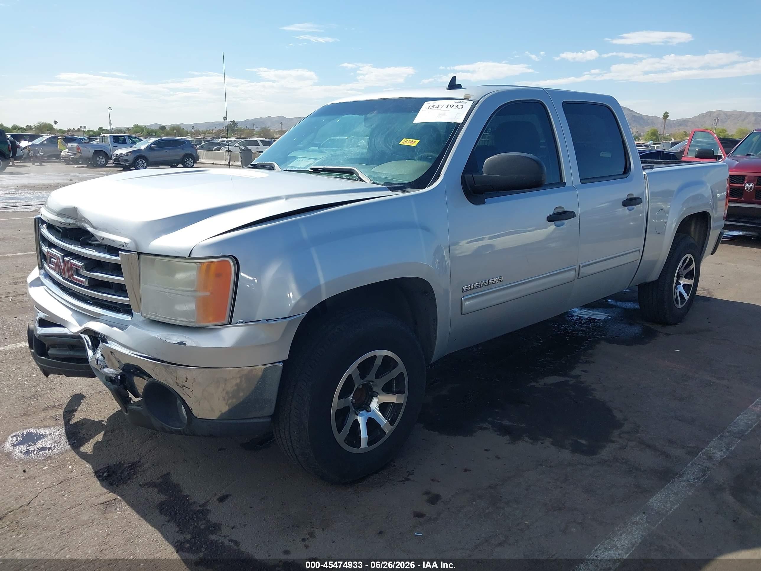 2013 Gmc Sierra 1500 Sle Silver vin: 3GTP1VE08DG311033