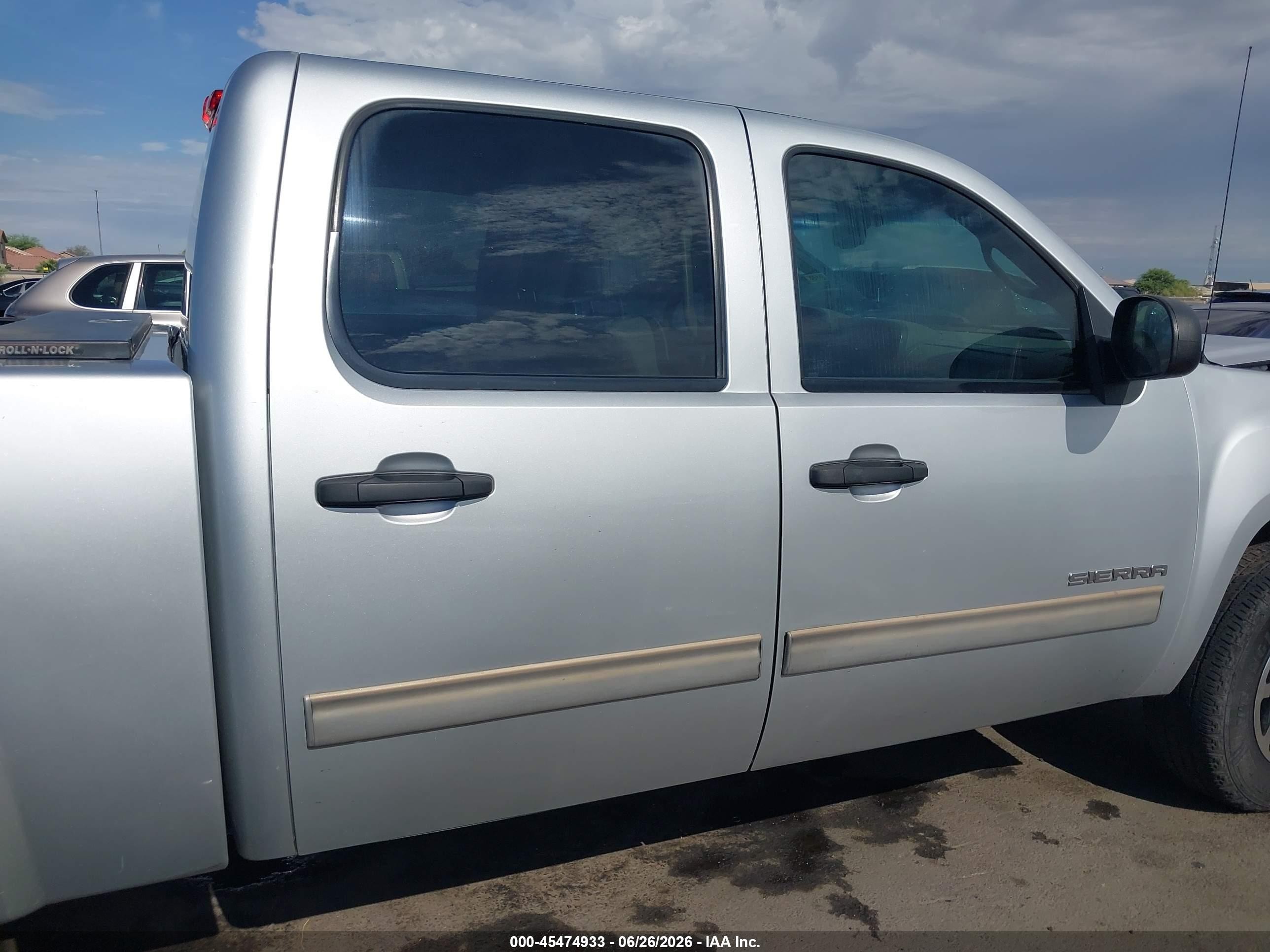 2013 Gmc Sierra 1500 Sle Silver vin: 3GTP1VE08DG311033