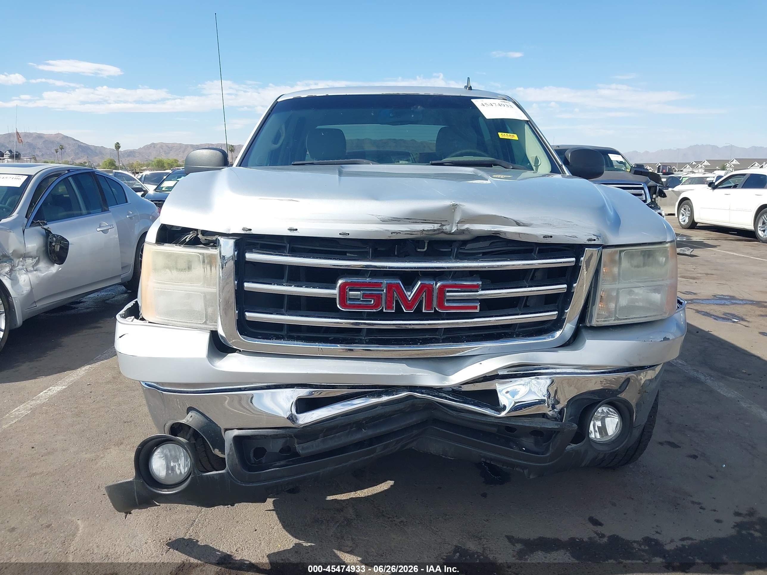 2013 Gmc Sierra 1500 Sle Silver vin: 3GTP1VE08DG311033