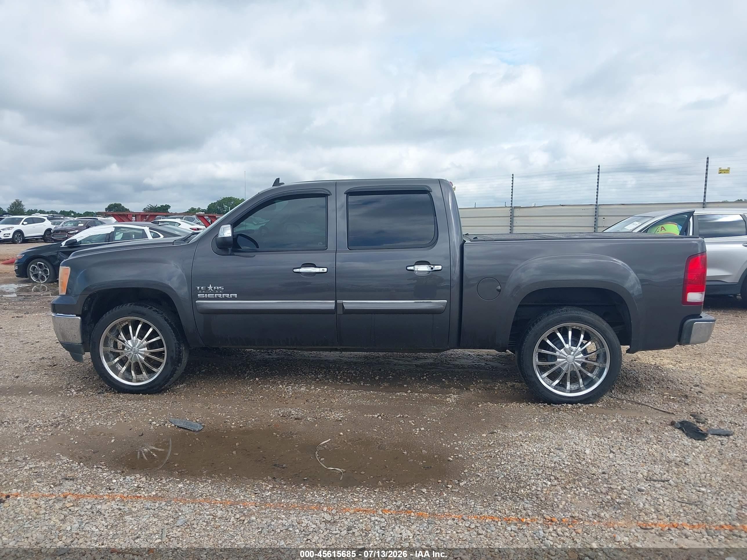2011 Gmc Sierra 1500 Sle Gray vin: 3GTP1VE0XBG235182