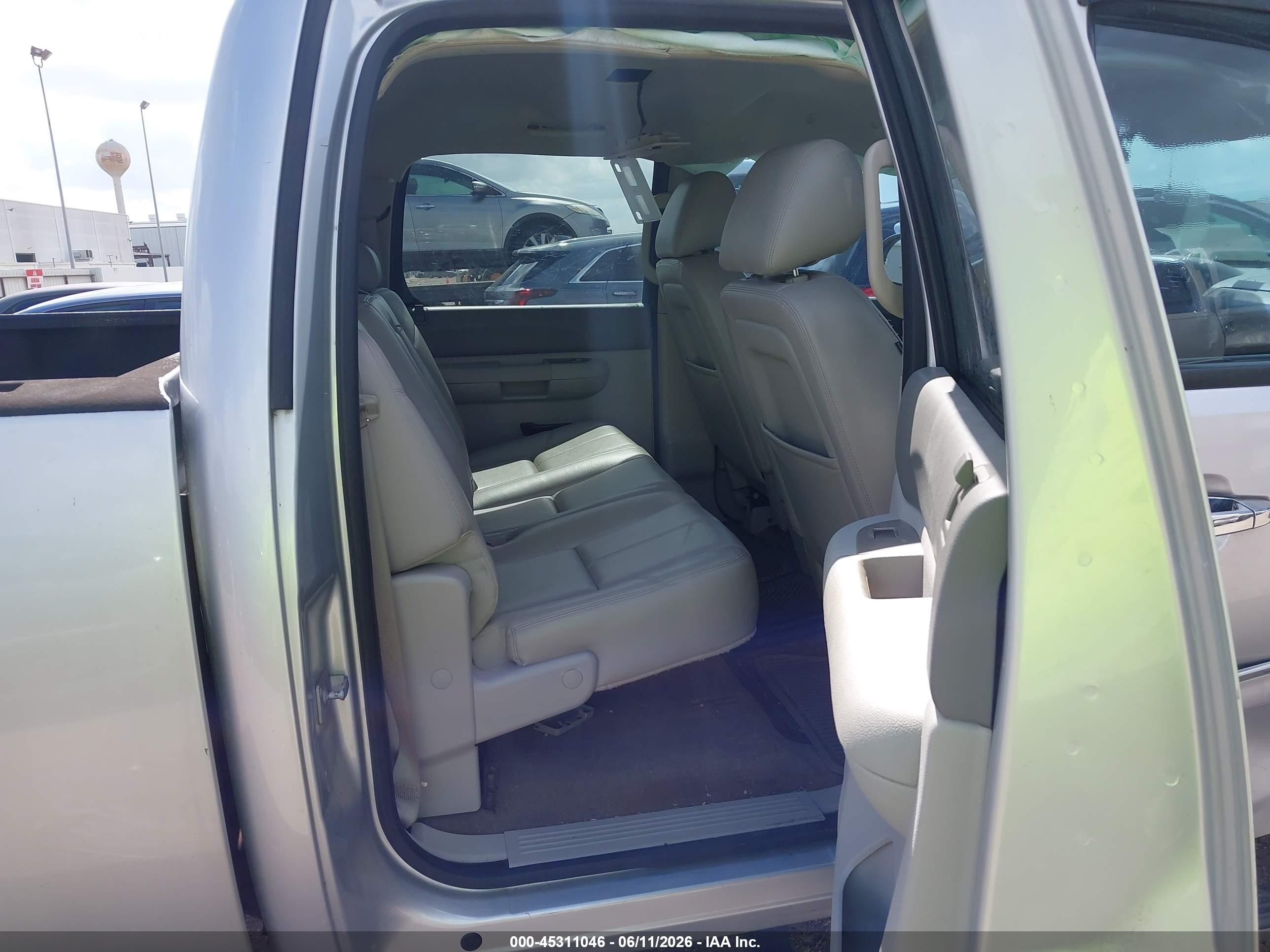 2013 Gmc Sierra 1500 Sle Silver vin: 3GTP1VE0XDG308084