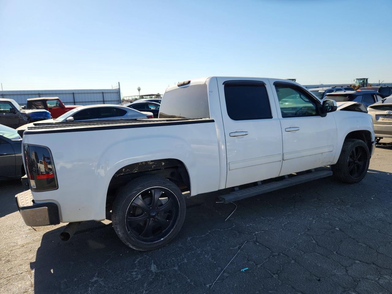 2013 Gmc Sierra C1500 Slt Белый vin: 3GTP1WE08DG227011