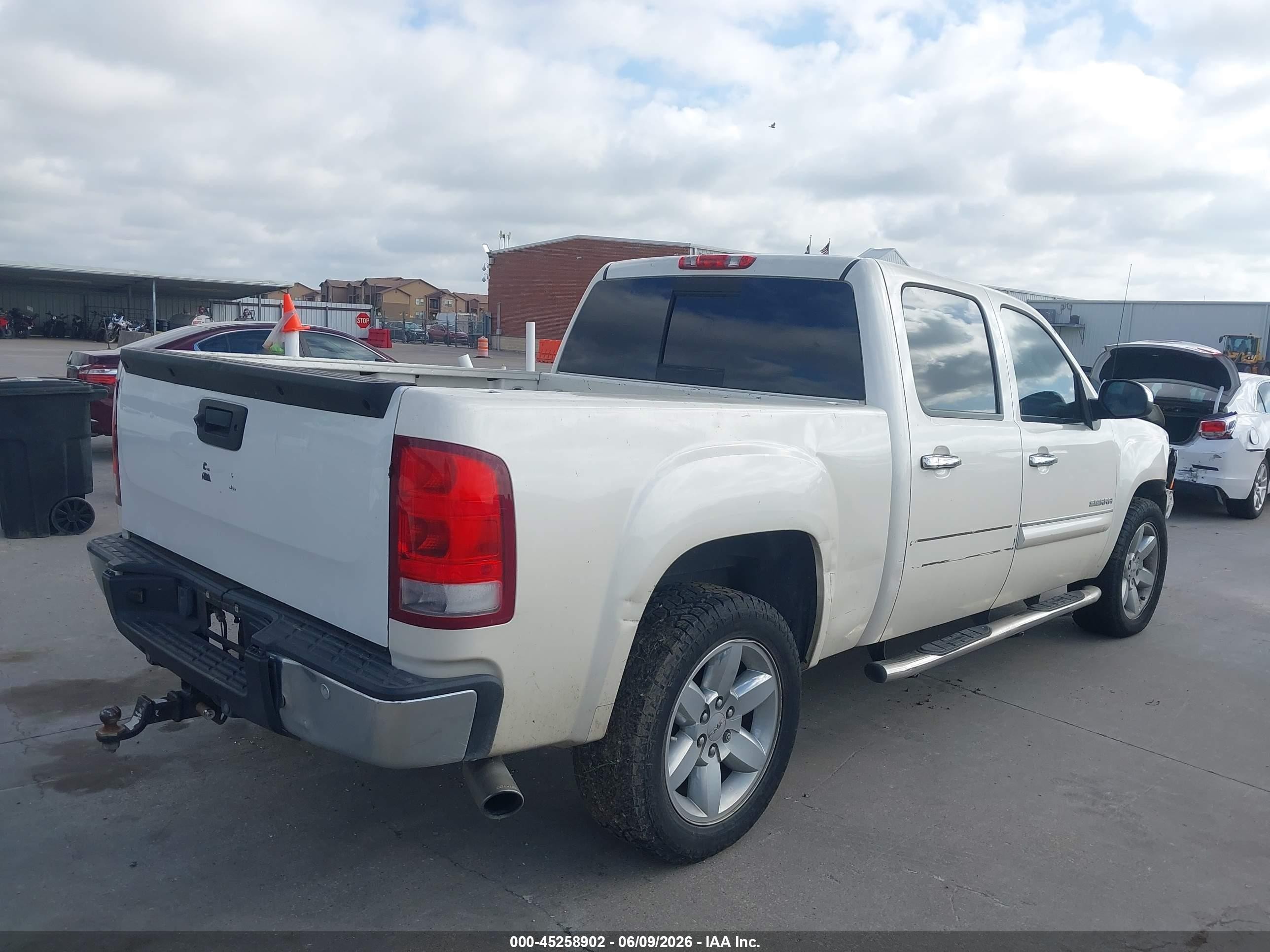 2012 Gmc Sierra 1500 Slt Белый vin: 3GTP1WE0XCG301642