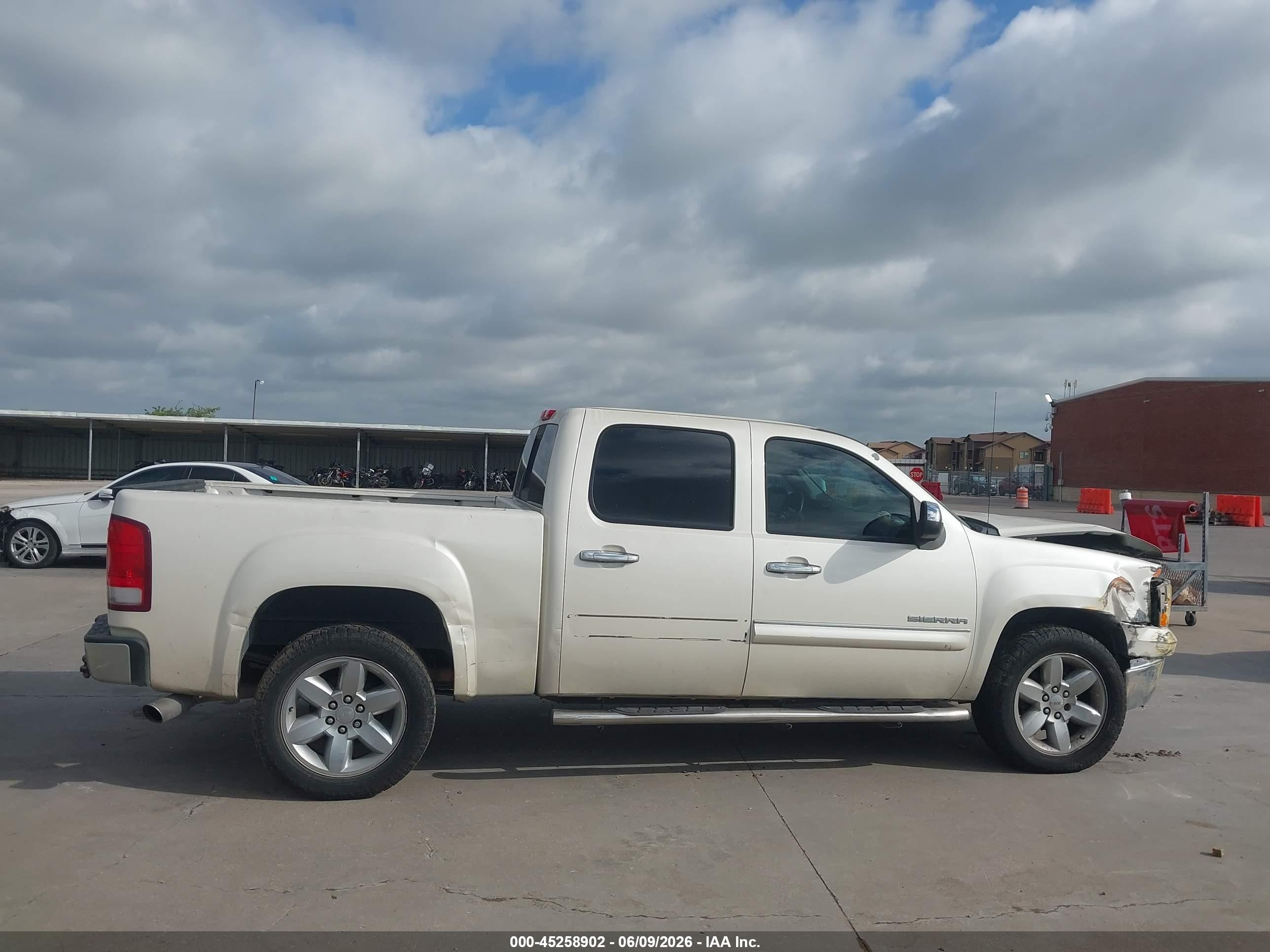 2012 Gmc Sierra 1500 Slt Белый vin: 3GTP1WE0XCG301642