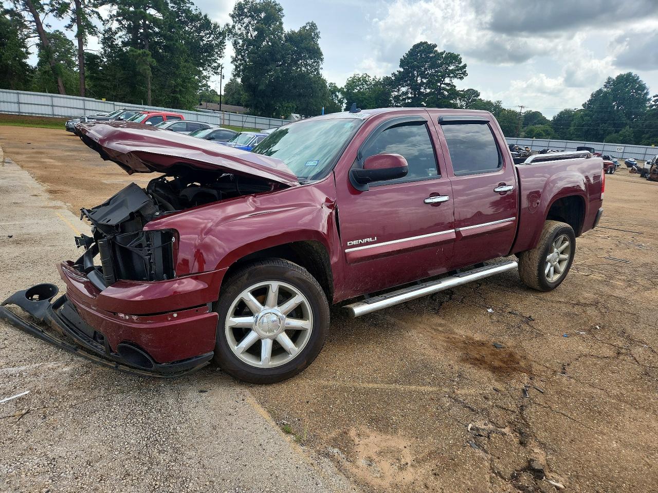 2013 Gmc Sierra C1500 Denali Темно-бордовый vin: 3GTP1XE21DG113763