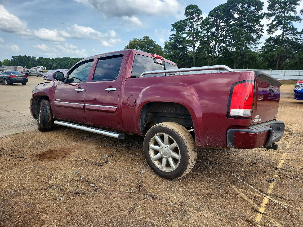 2013 Gmc Sierra C1500 Denali Темно-бордовый vin: 3GTP1XE21DG113763
