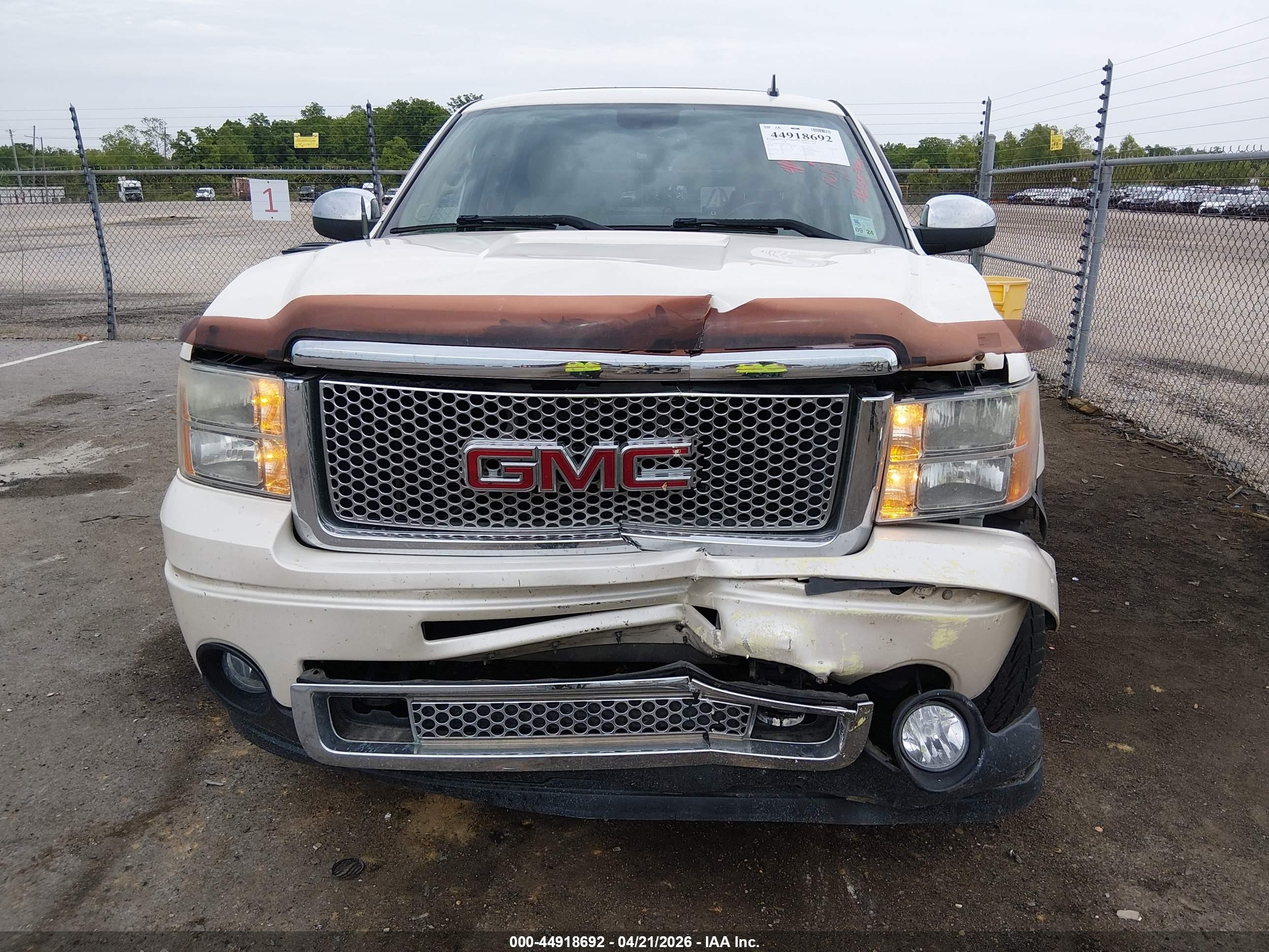 2013 Gmc Sierra 1500 Denali Cream vin: 3GTP1XE26DG117968