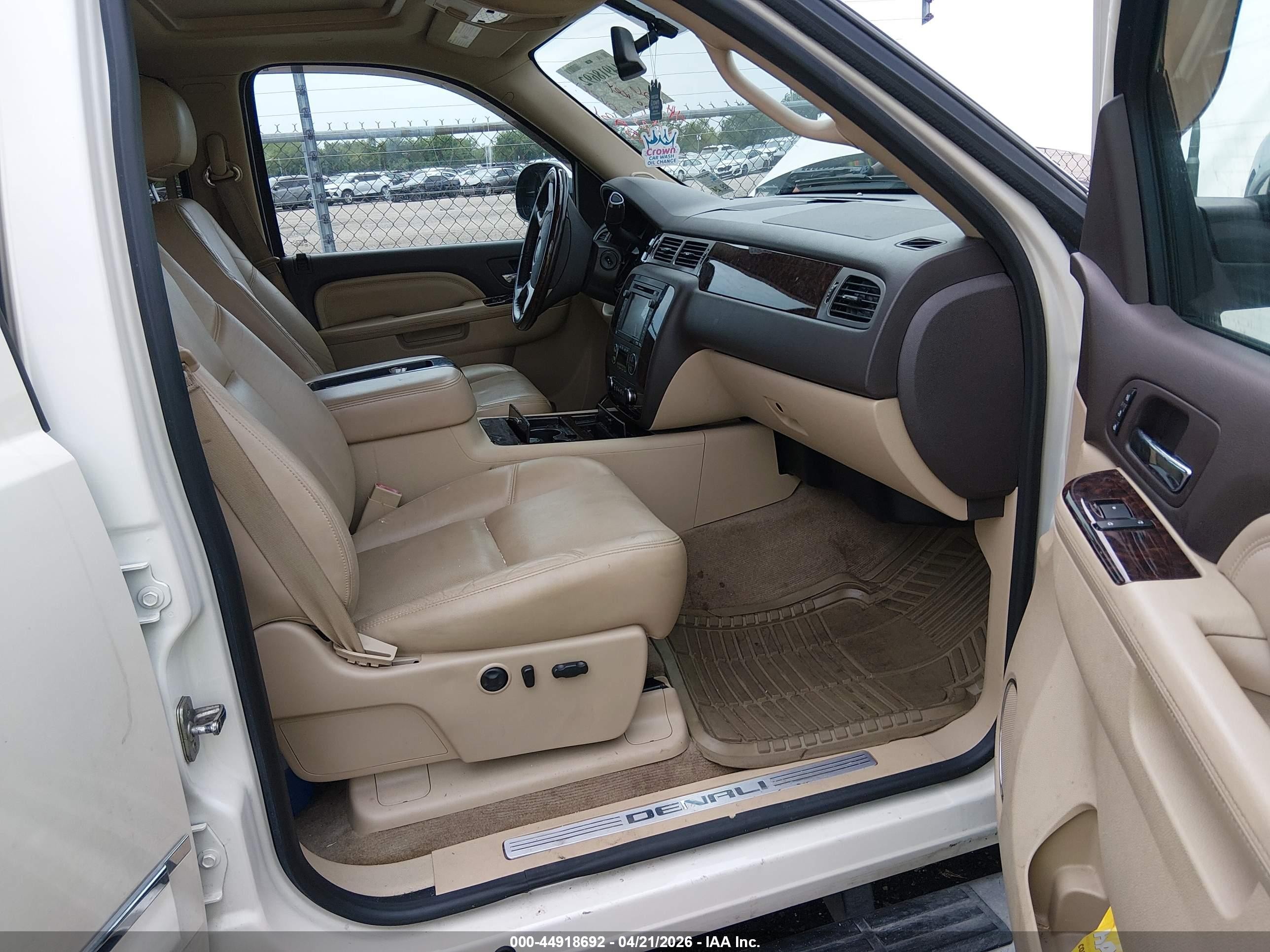 2013 Gmc Sierra 1500 Denali Cream vin: 3GTP1XE26DG117968