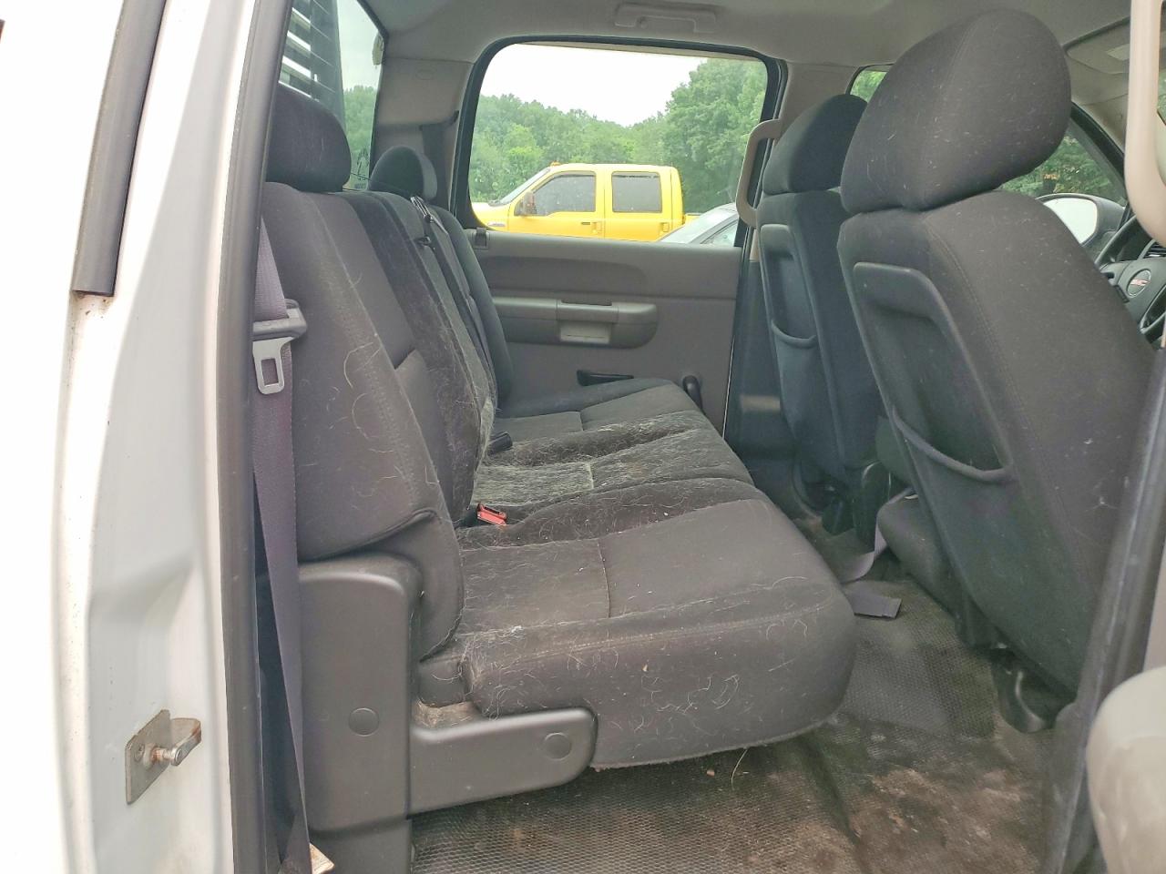 2011 Gmc Sierra K1500 White vin: 3GTP2TEA2BG355097
