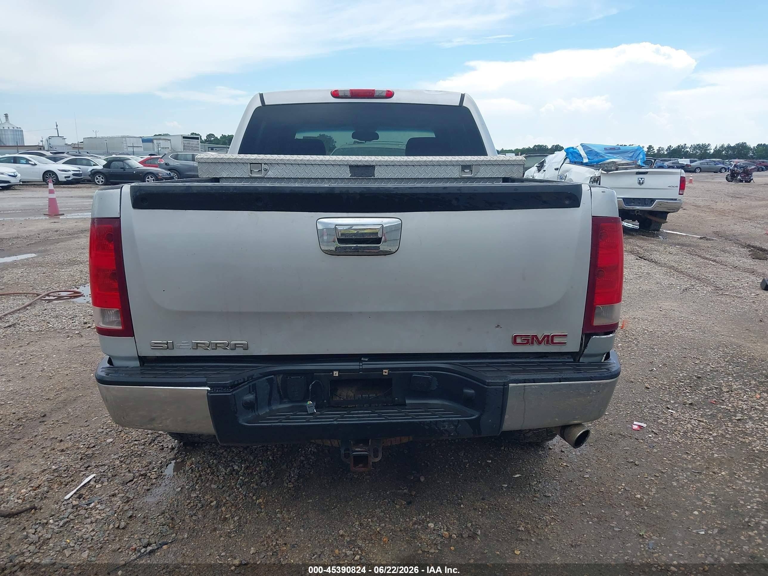 2012 Gmc Sierra 1500 Sl Silver vin: 3GTP2UEA8CG245310
