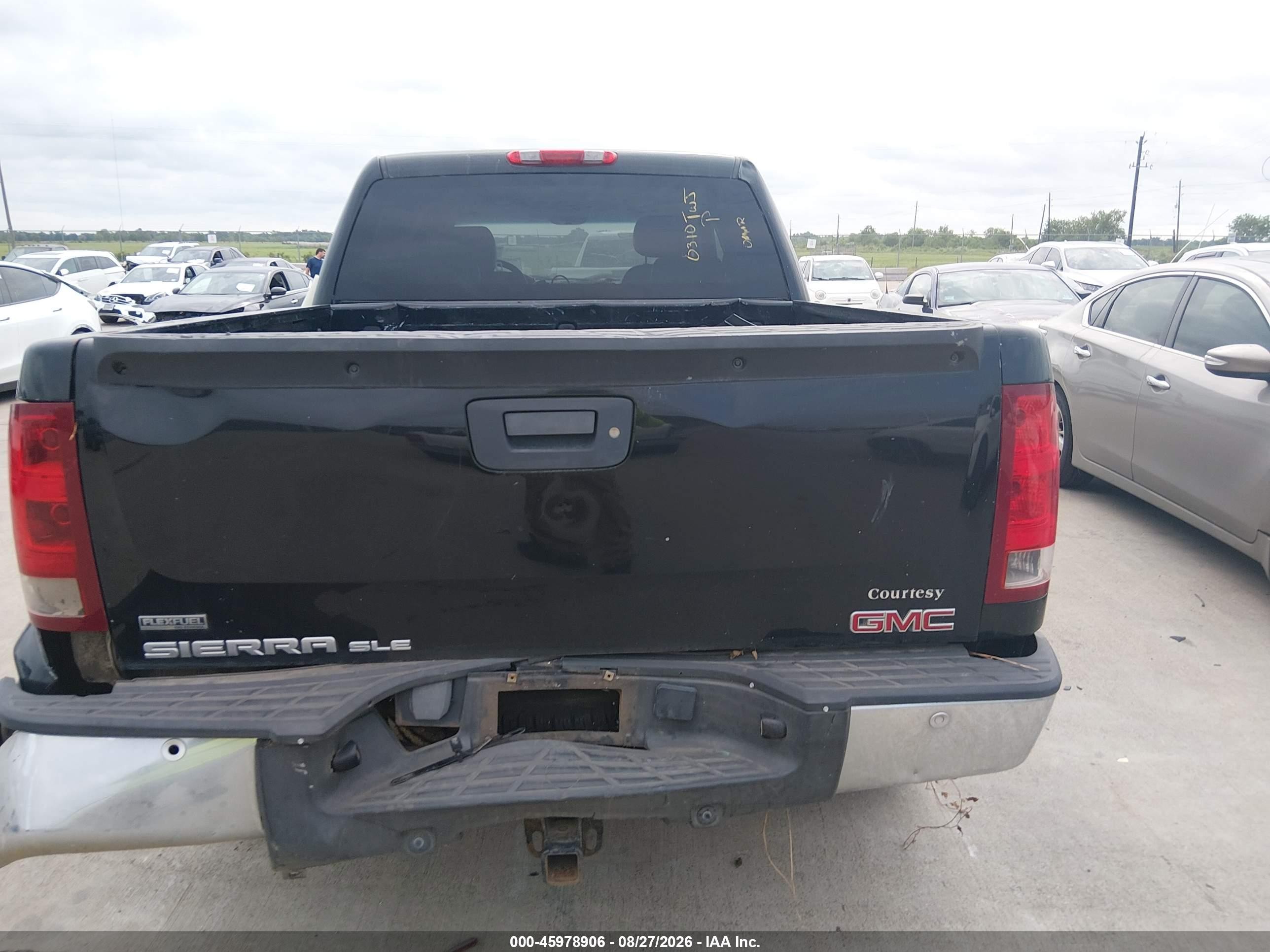 2011 Gmc Sierra 1500 Sle Black vin: 3GTP2VE30BG215921